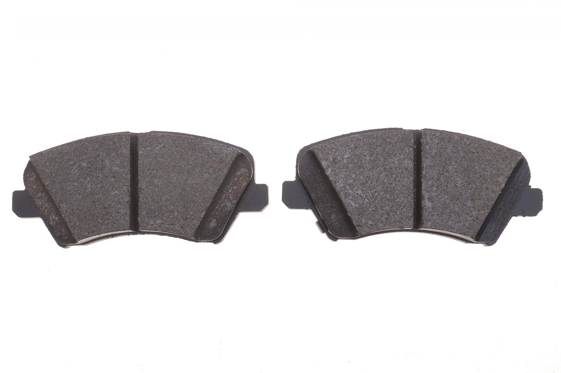 Колодки гальмівні (передні) Hyundai Elantra 10-/ i30 11-/ Kia Ceed 12- (Mando) (з аксесуарами)