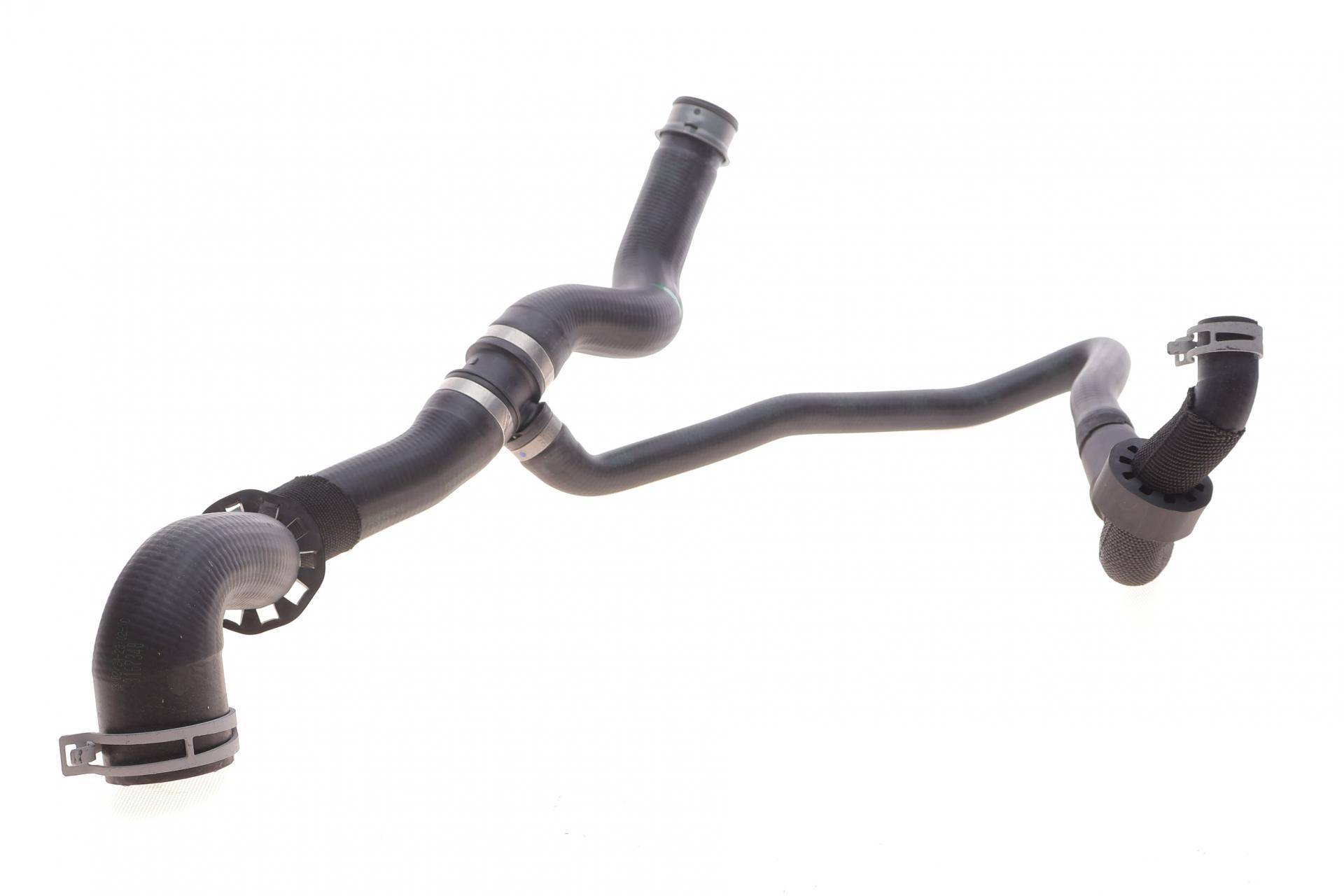 Патрубок системи охолодження MB GL-class/M-class (W164) 05-11