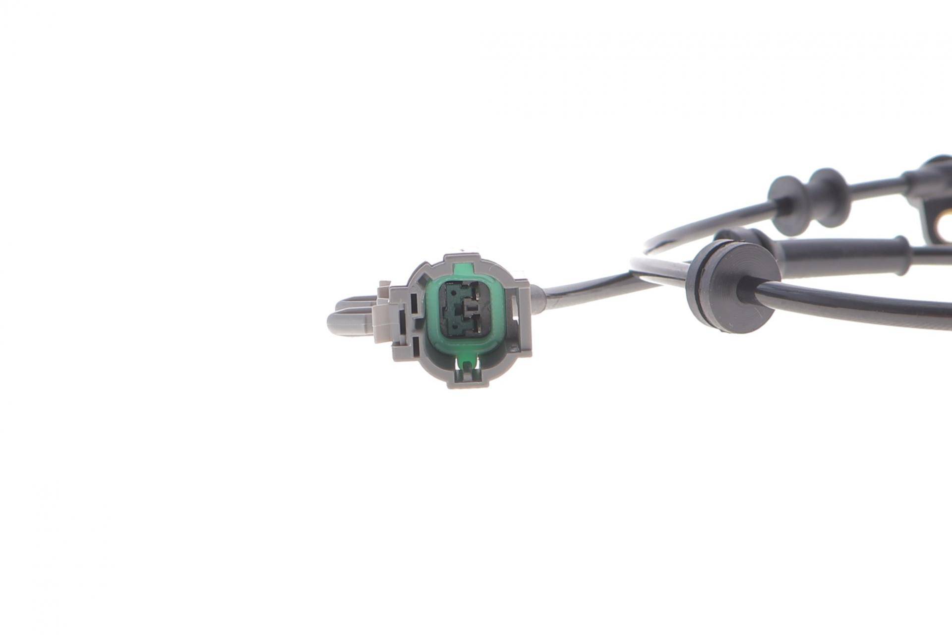 Датчик ABS (передній) Nissan Navara NP300 05-