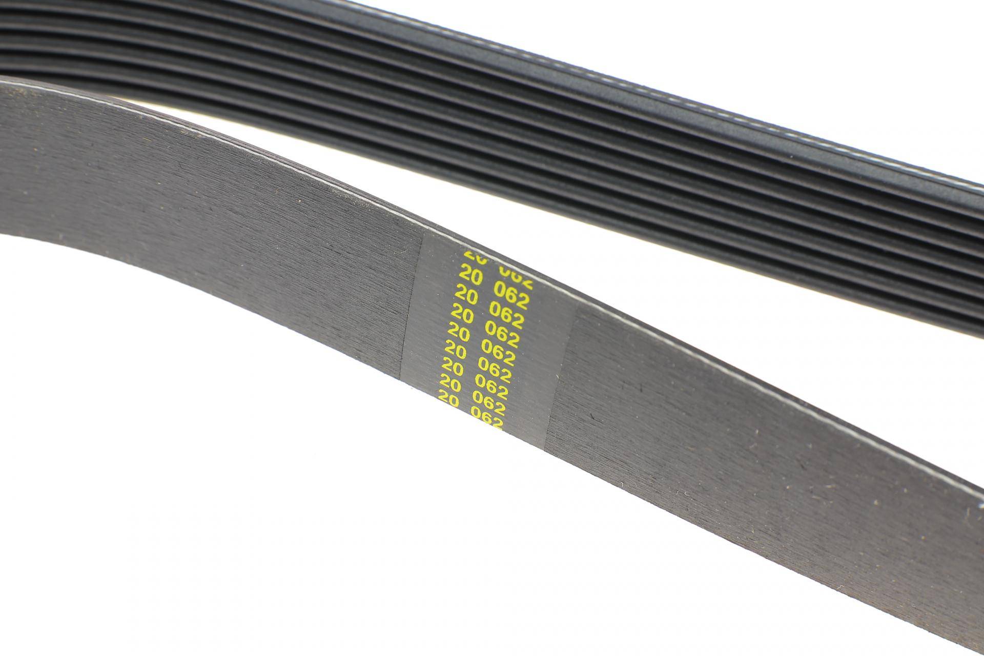 Ремінь генератора Ford Transit 2.4TDCi/3.2TDCi 06- (7PK2682)