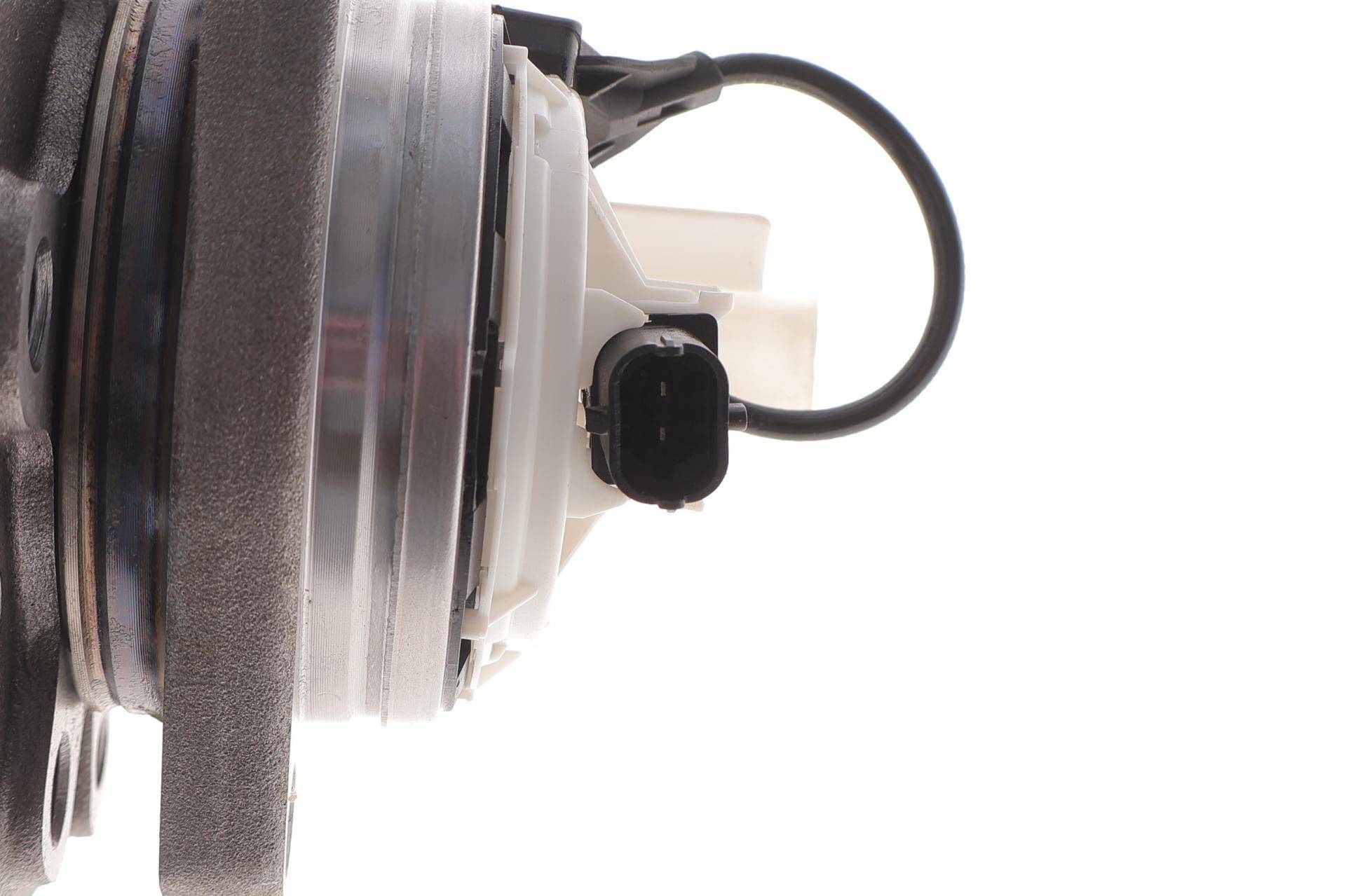 Підшипник маточини (передньої) Opel Signum/Vectra C 02-/Saab 9-3 02- (+ABS) (5 отв.)