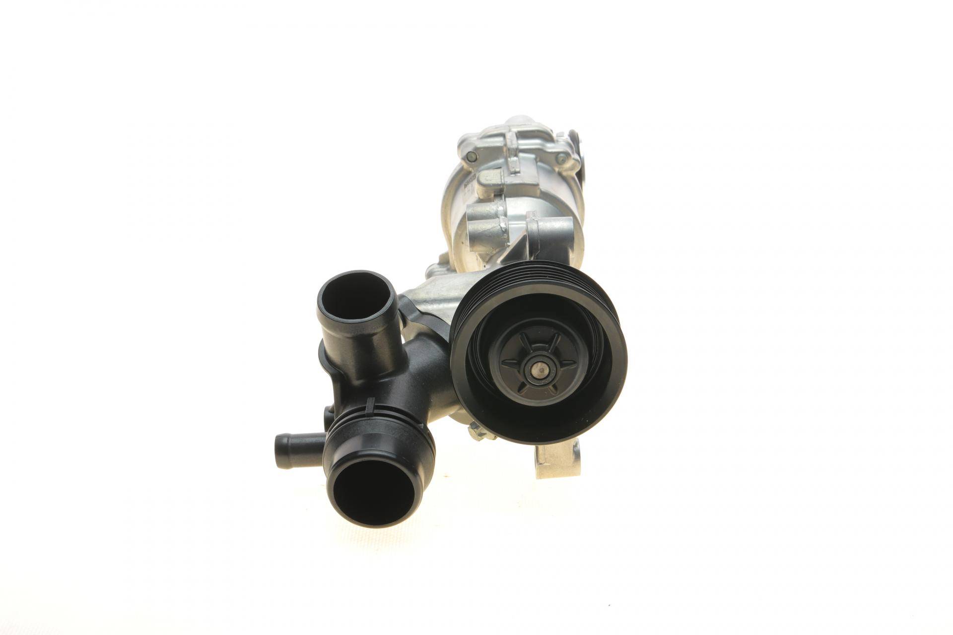 Помпа води MB C-class (W205)/E-class (W213) 15-