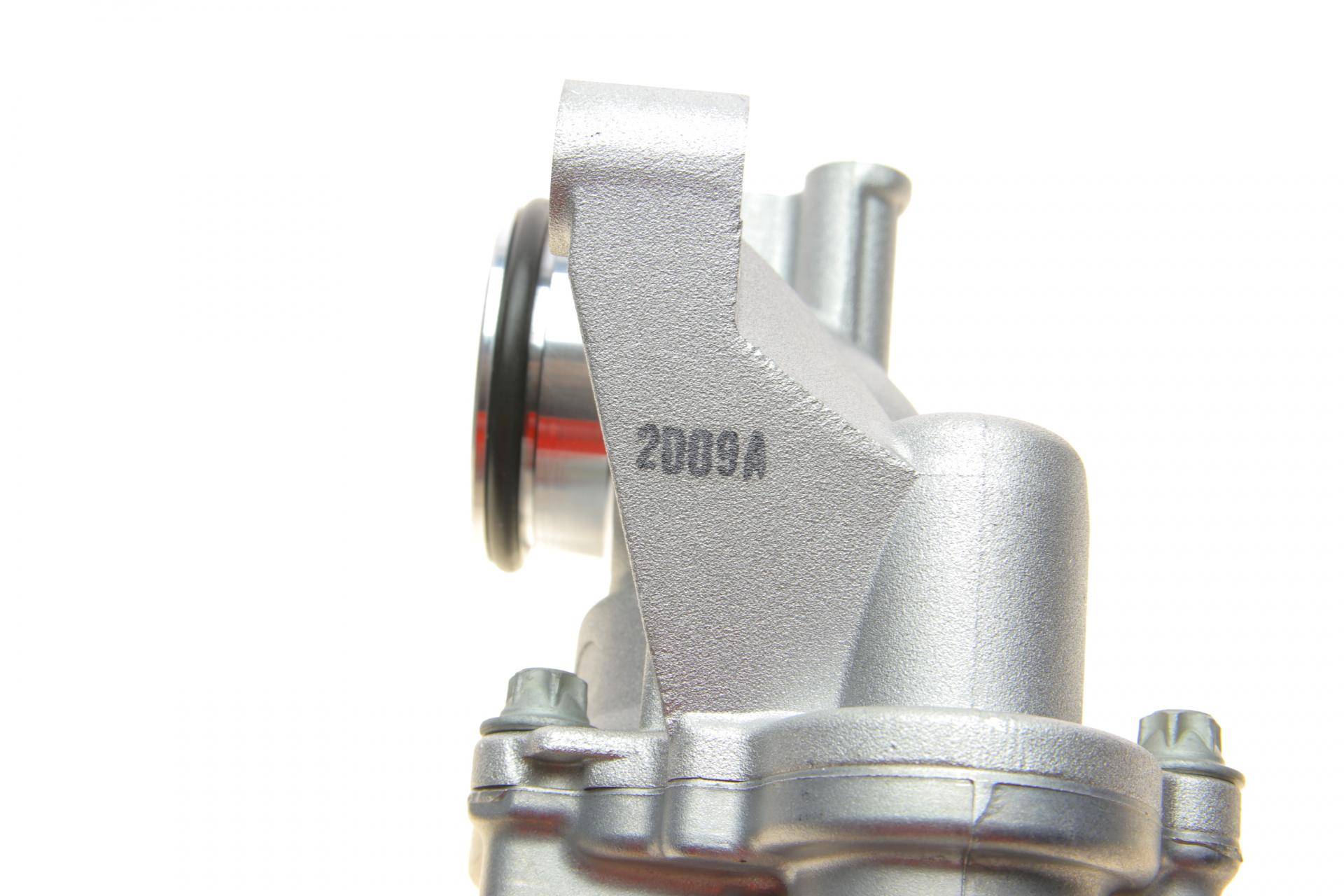 Помпа води MB C-class (W205)/E-class (W213) 15-