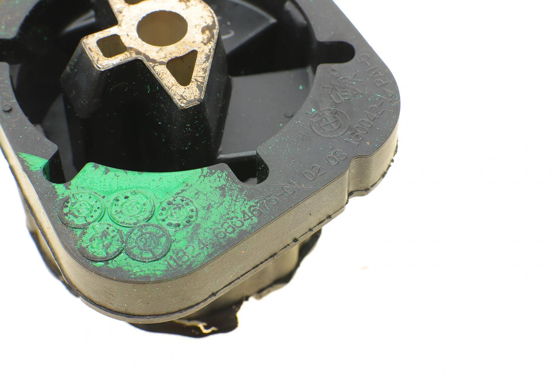 Подушка КПП BMW X5(E70)/X6(E71/72) 3.0-4.8 06-14 (N55/N57)