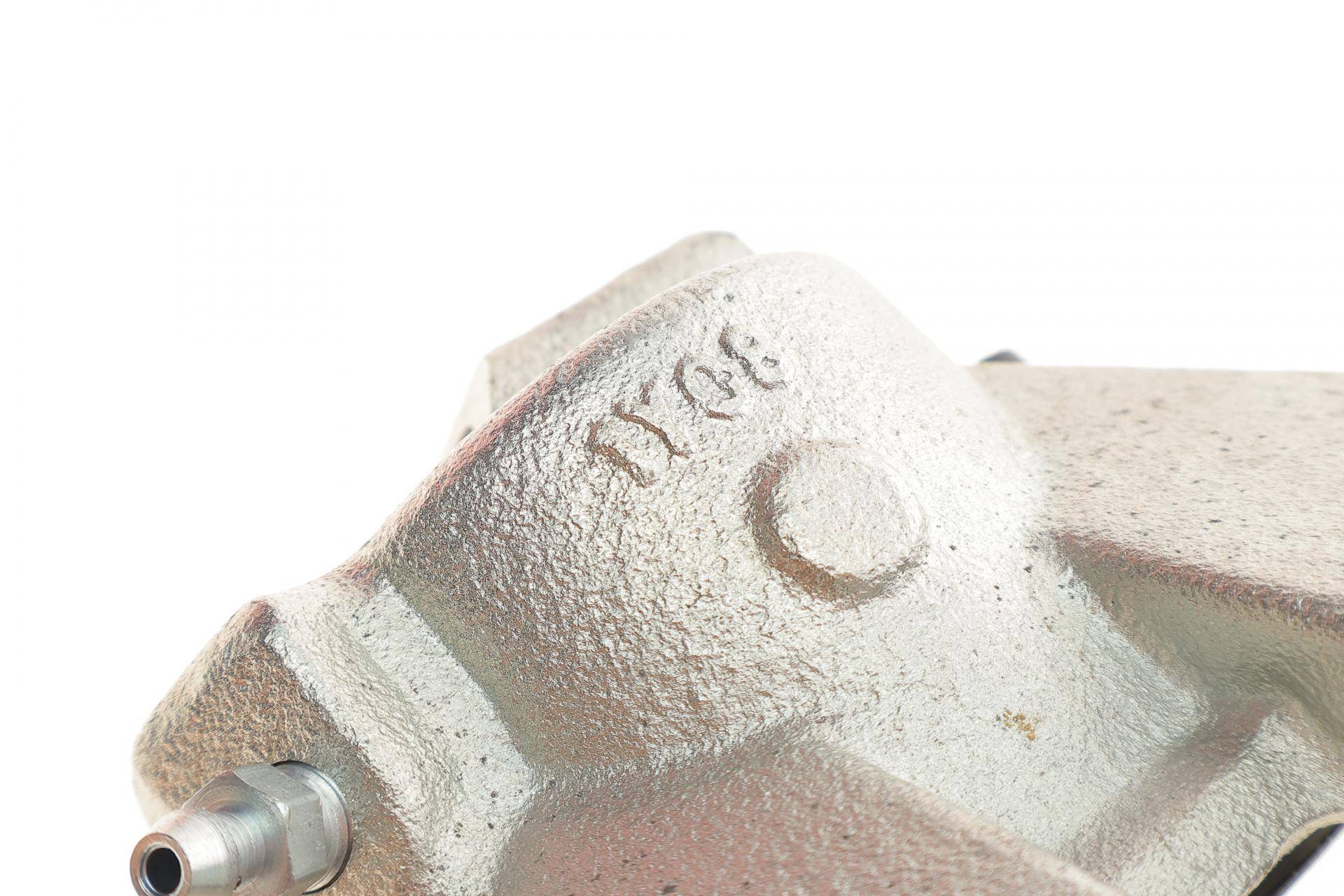 Супорт гальмівний (передній) (L) BMW 5 (E39)/X5 95-06