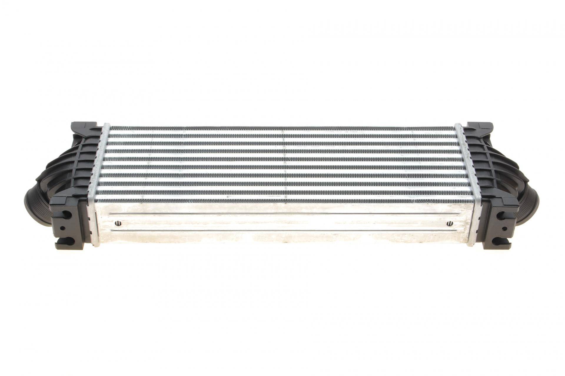 Радіатор інтеркулера Ford Transit/Tourneo 2.2D 11-