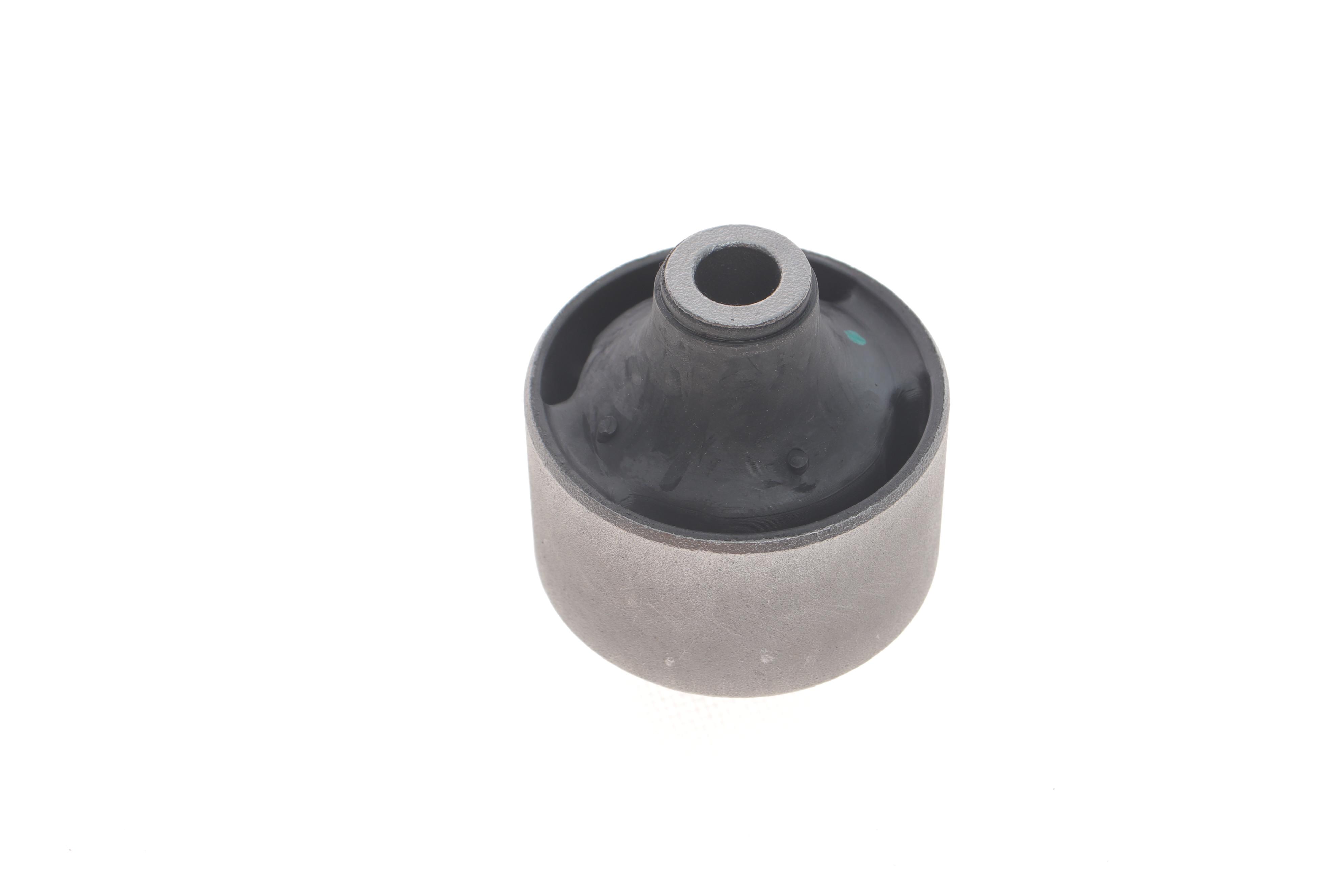 Сайлентблок важеля (переднього) Hyundai Trajet 01-08