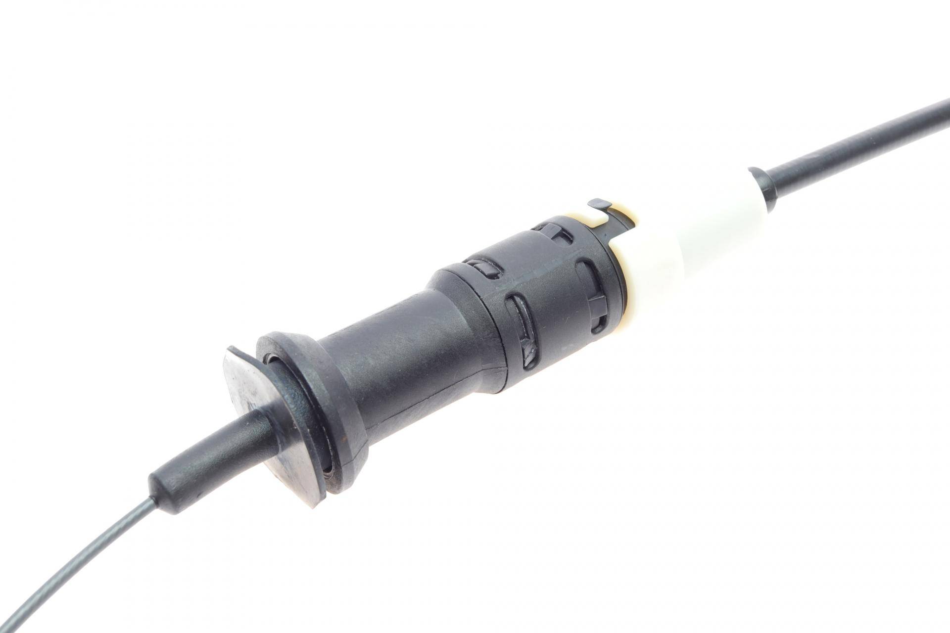 Трос зчеплення VW Golf/Jetta 91- (821 мм)