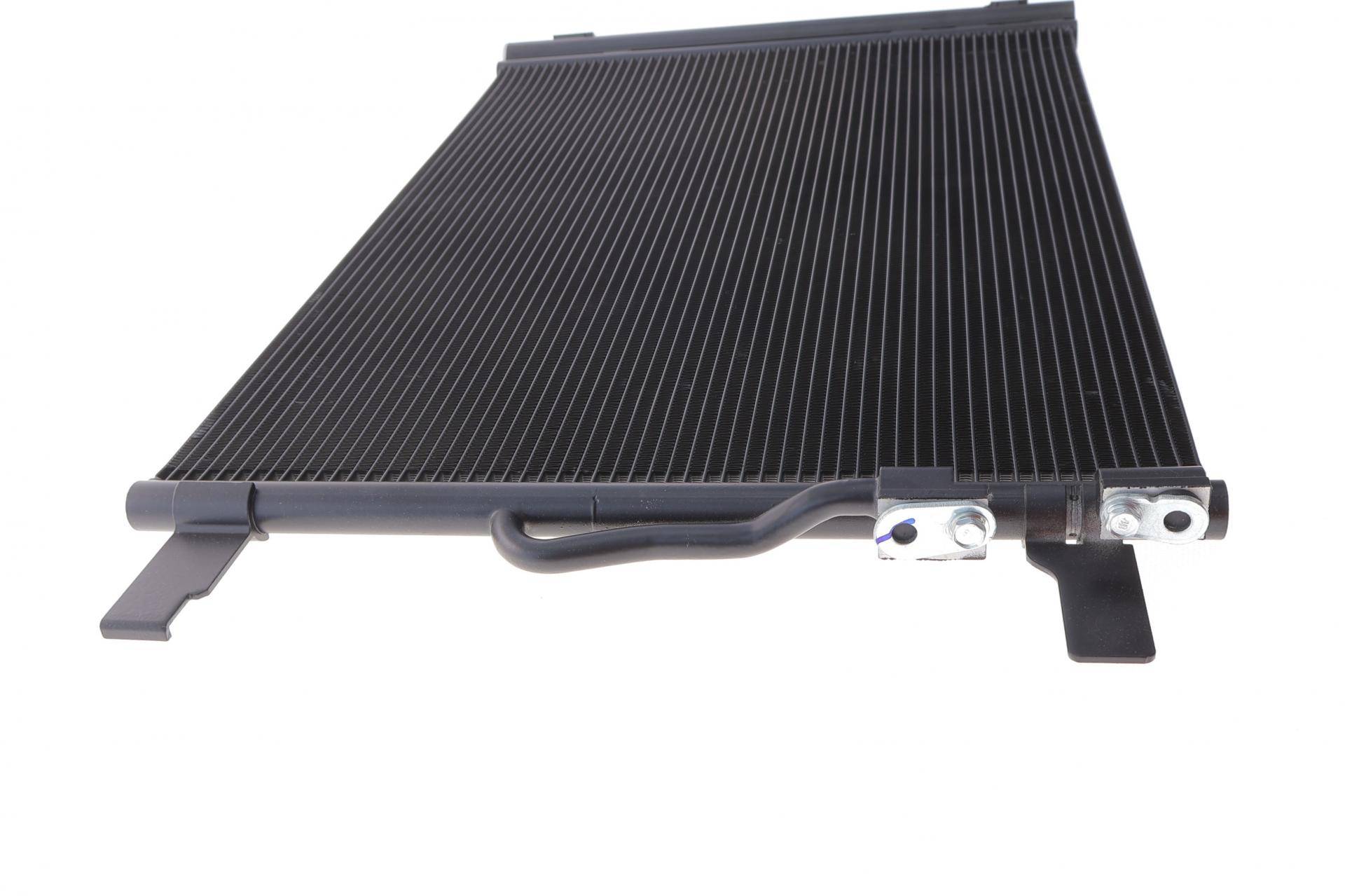 Радіатор кондиціонера Audi A3/Q2/Skoda Octavia IV/VW Caddy V 13-