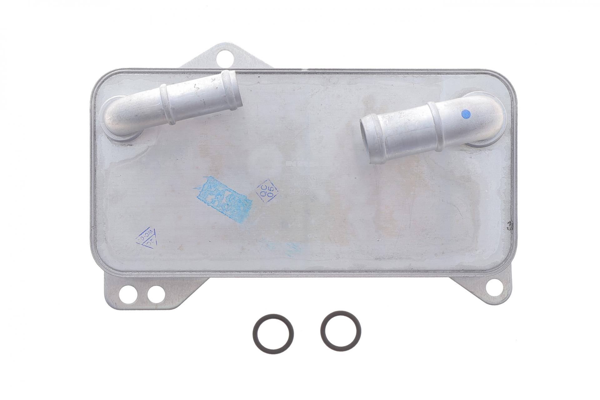 Радіатор оливний VW Golf VII/Passat 12-24