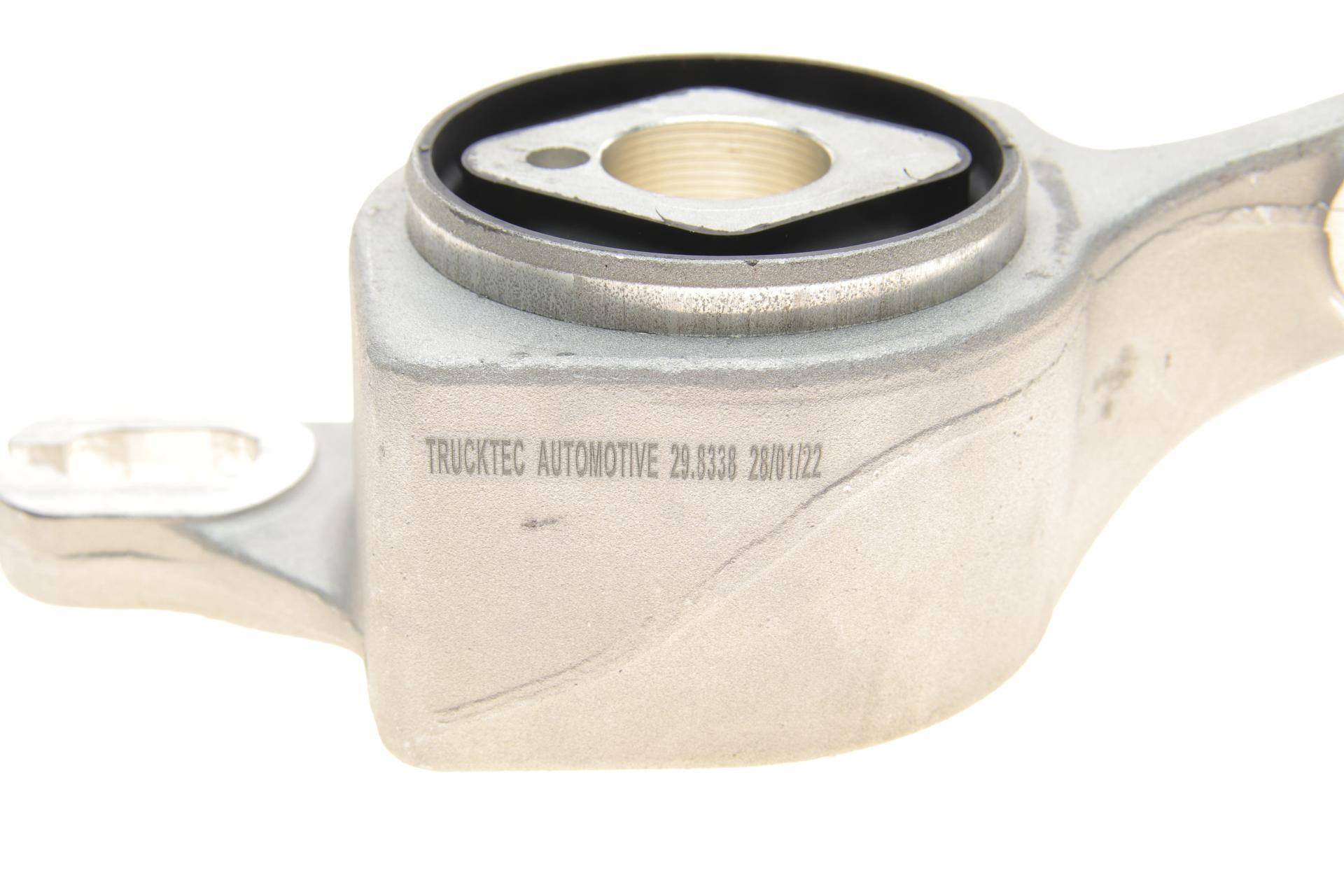 Сайлентблок важеля (переднього) MB M-class (W166)/GL-class (X166) 11-19 (з кронштейном) (R)