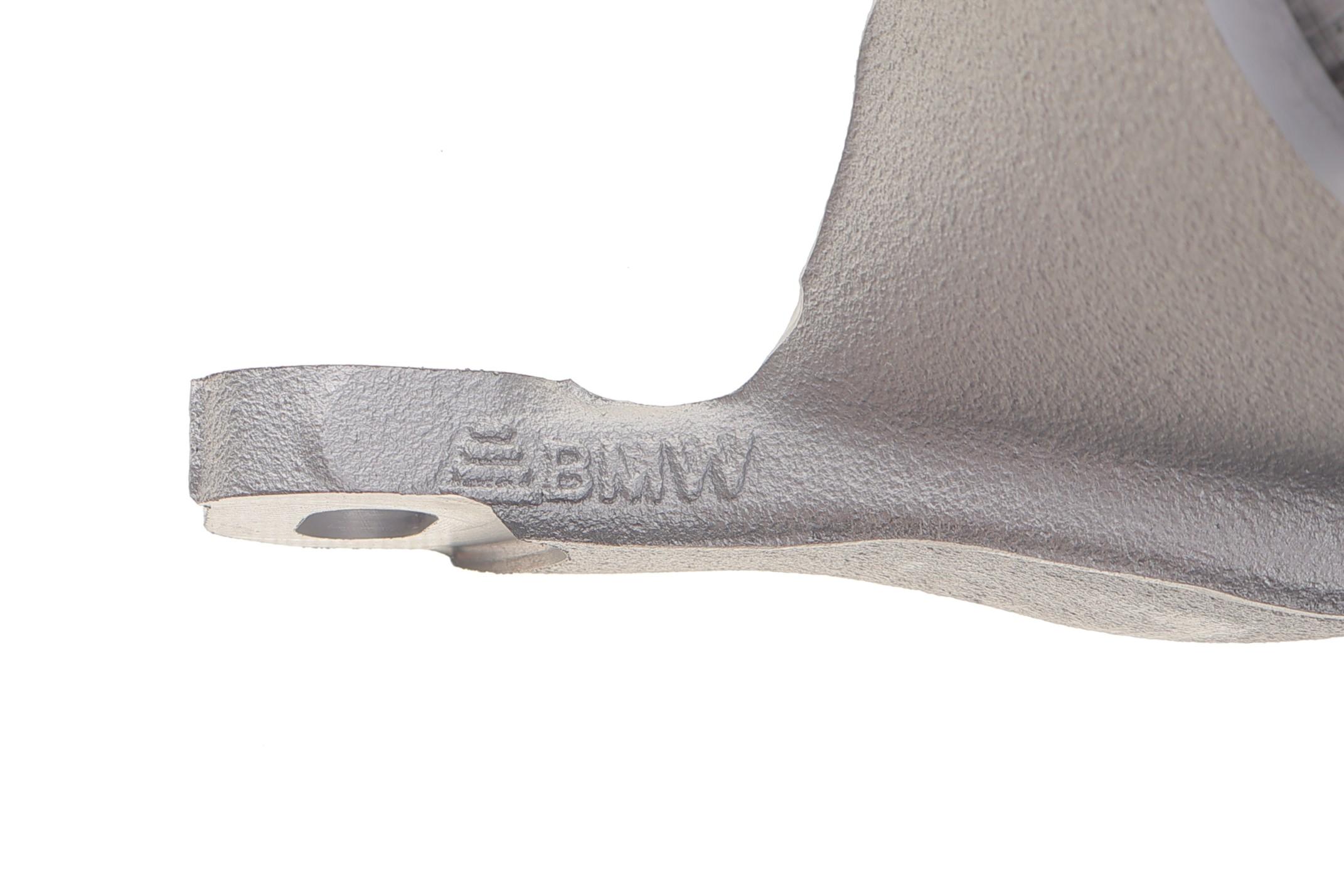 Сайлентблок важеля (переднього/ззаду) (R) BMW 1 (F40)/2 (F44)/X1 (F48) 15-