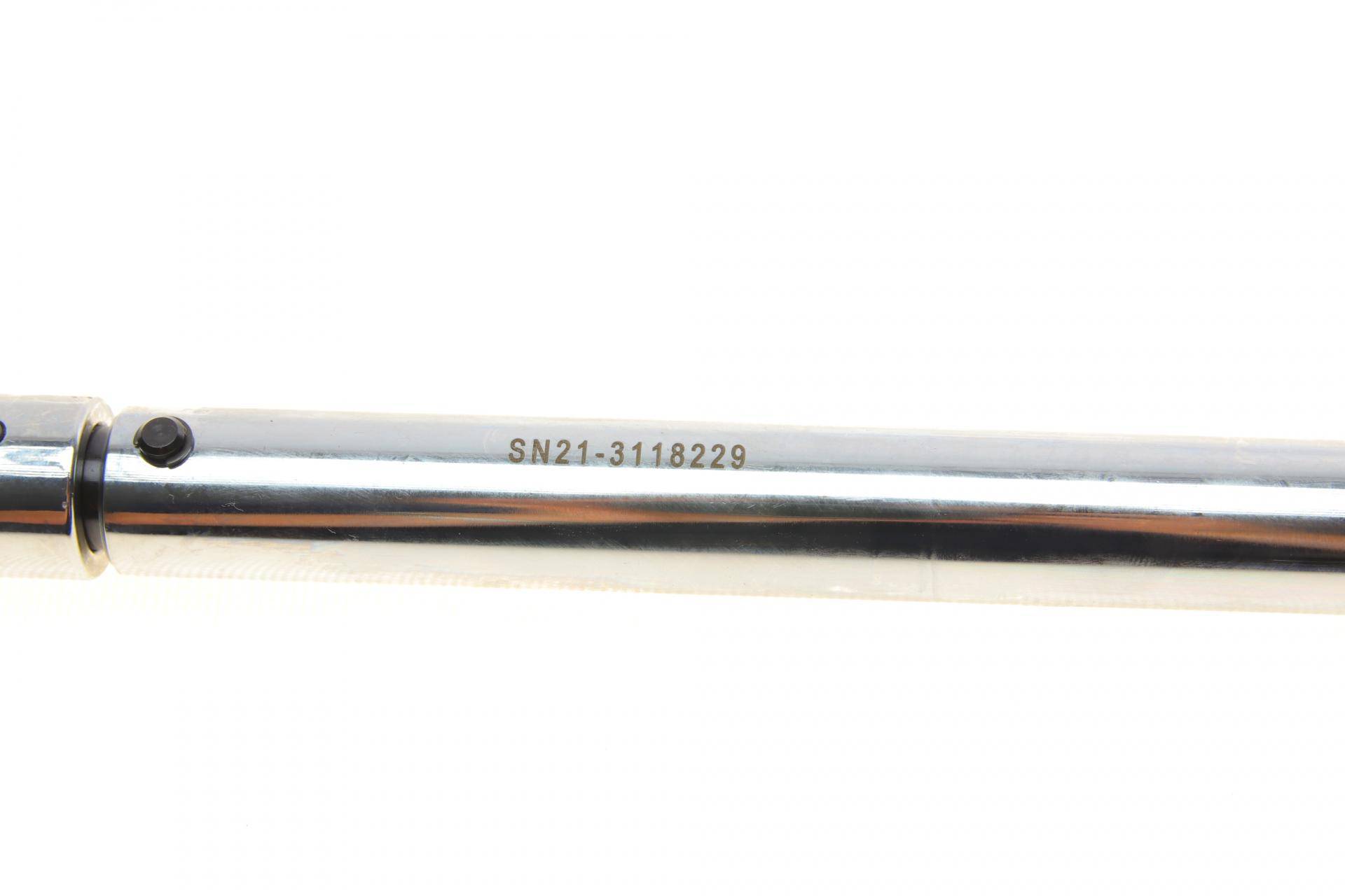 Ключ динамометричний 1/2" 40-200 Нм 540 мм