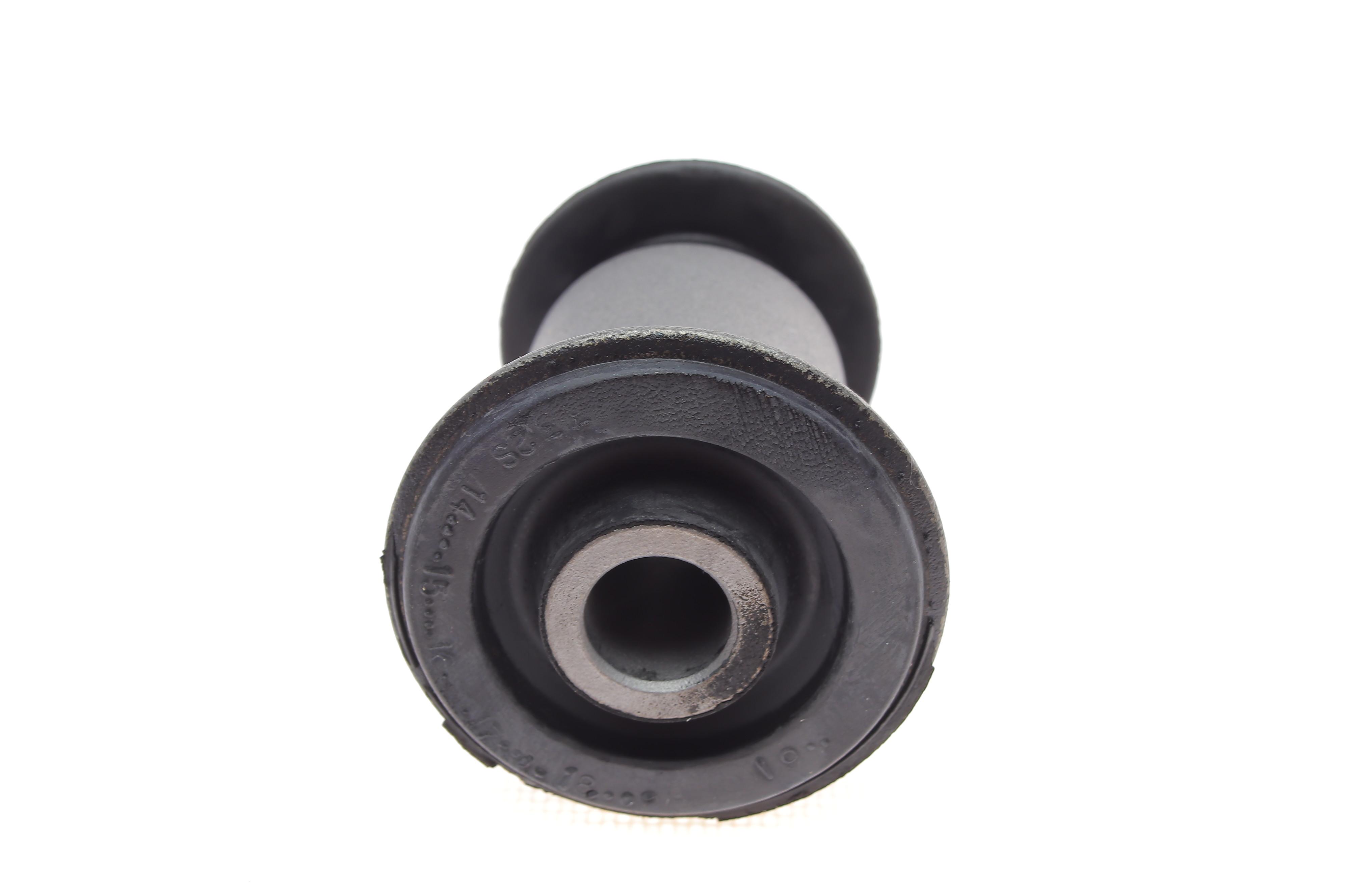 Сайлентблок важеля (переднього/знизу/спереду) Ford Mondeo III 00-07