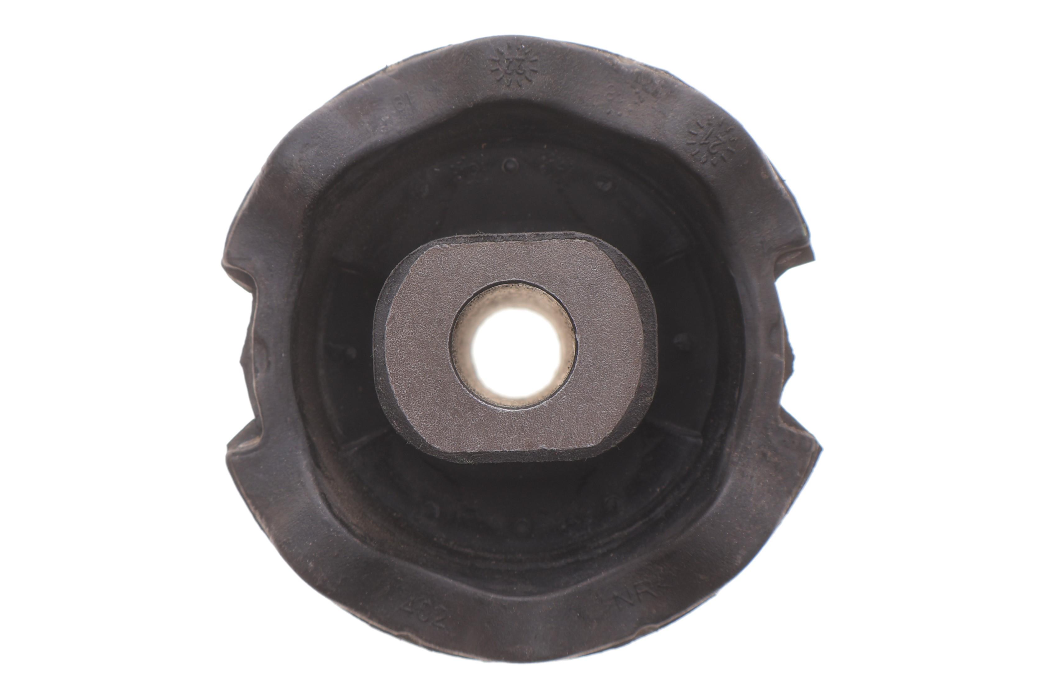 Сайлентблок важеля (переднього/ззаду/знизу) Land Rover Range Rover Sport 05-13