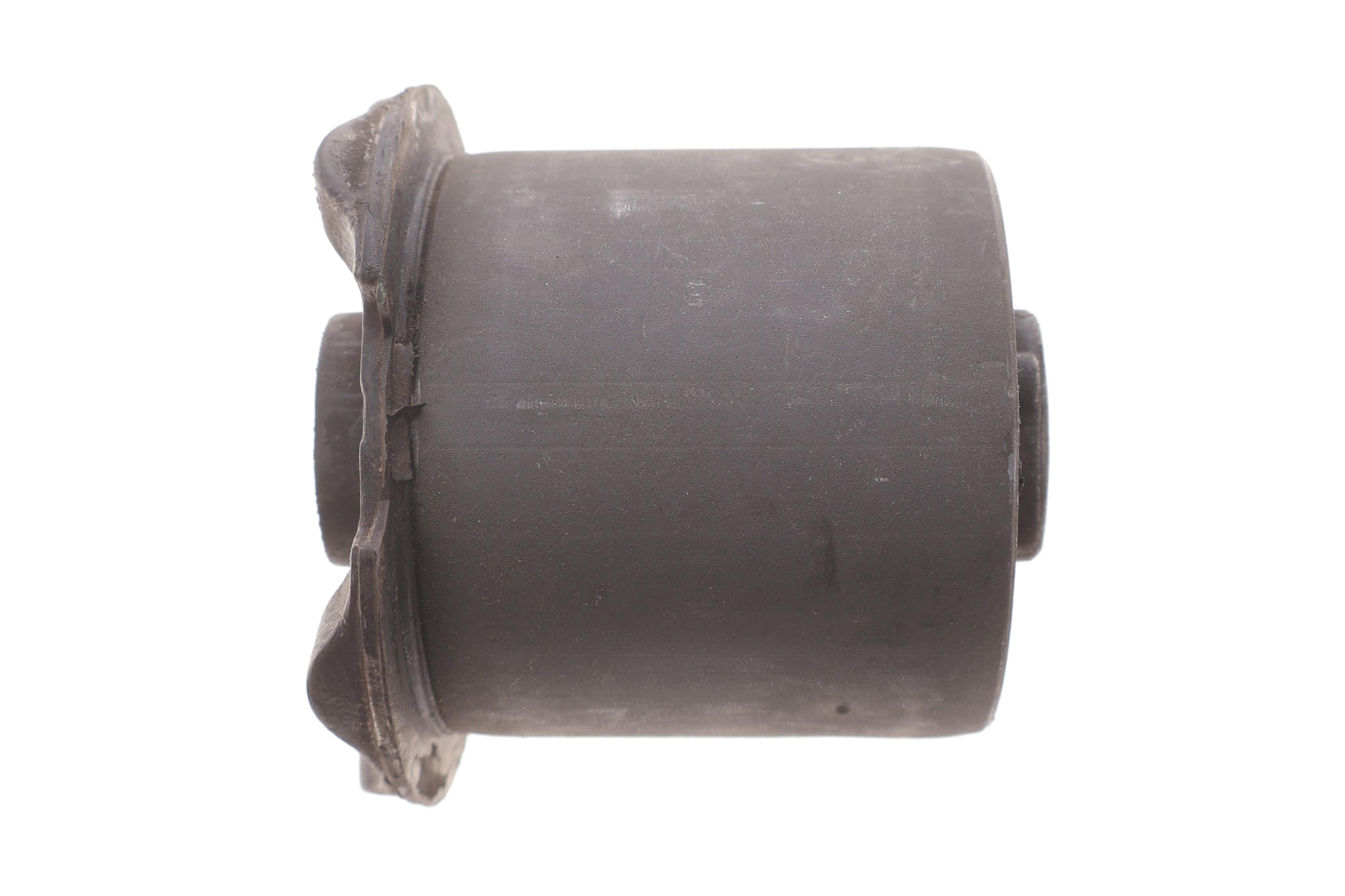 Сайлентблок важеля (переднього/ззаду/знизу) Land Rover Range Rover Sport 05-13