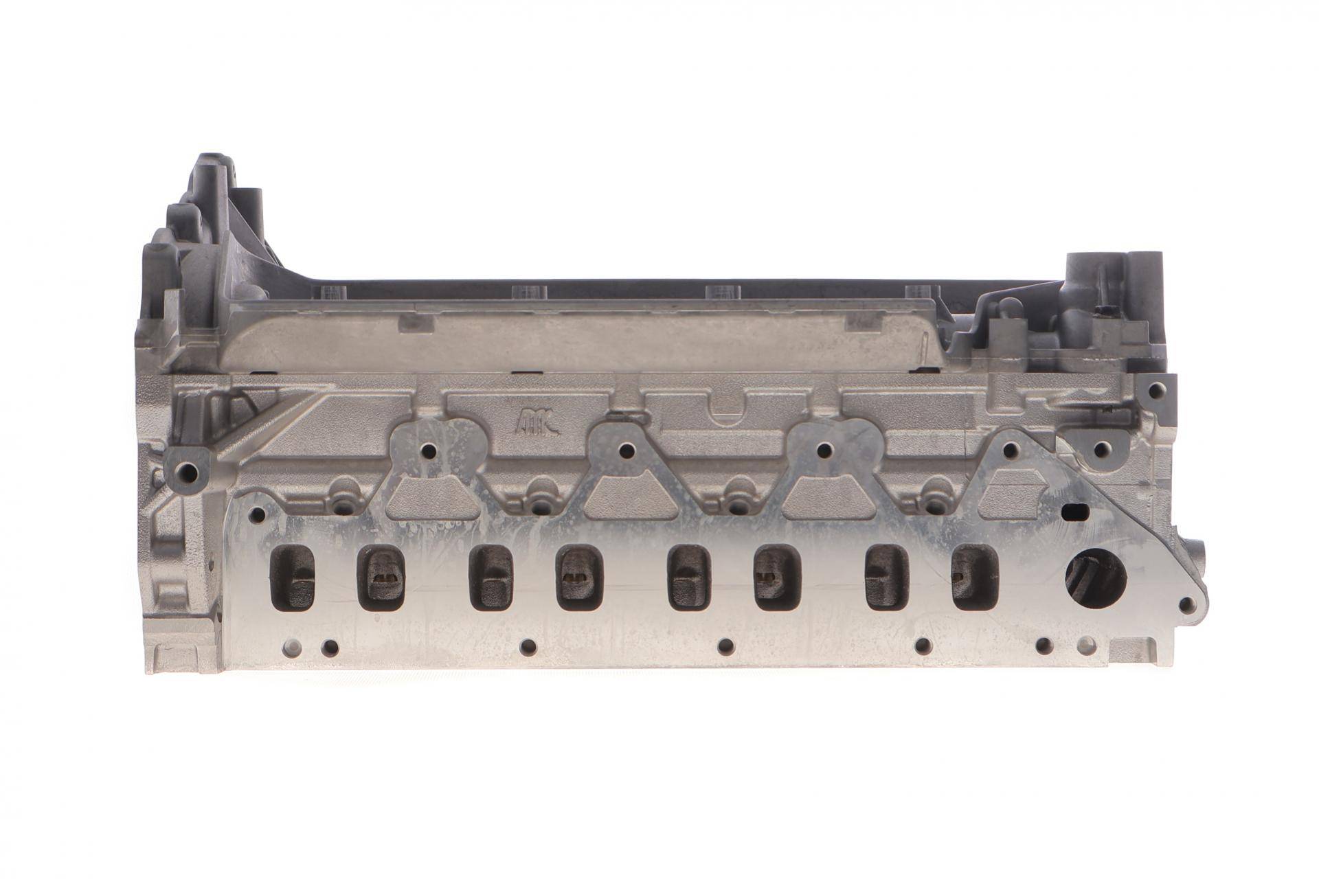 Головка блоку циліндрів MB Vito (W447) 1.6 CDI (OM622) 14-/Opel Vivaro 1.6 CDTI 11- (Biturbo)