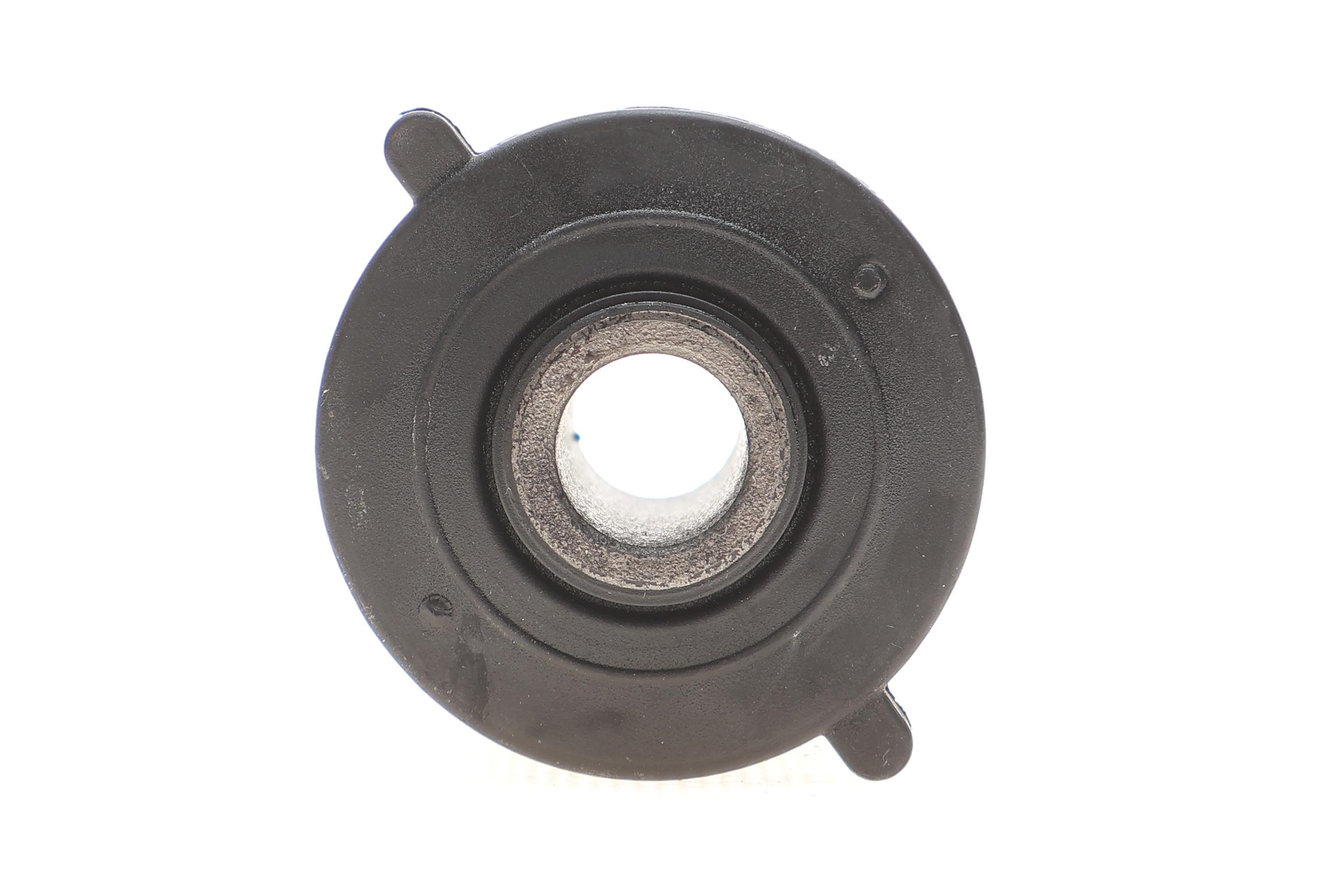 Сайлентблок важеля (заднього/знизу) Lexus RX 00-03/Toyota Camry 96-01