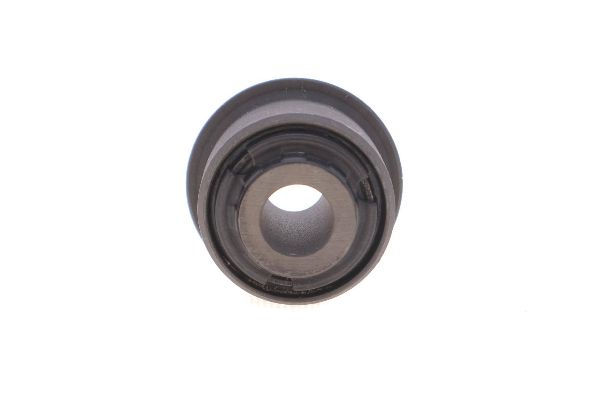 Сайлентблок важеля (переднього/знизу/спереду) Citroen C5 01-