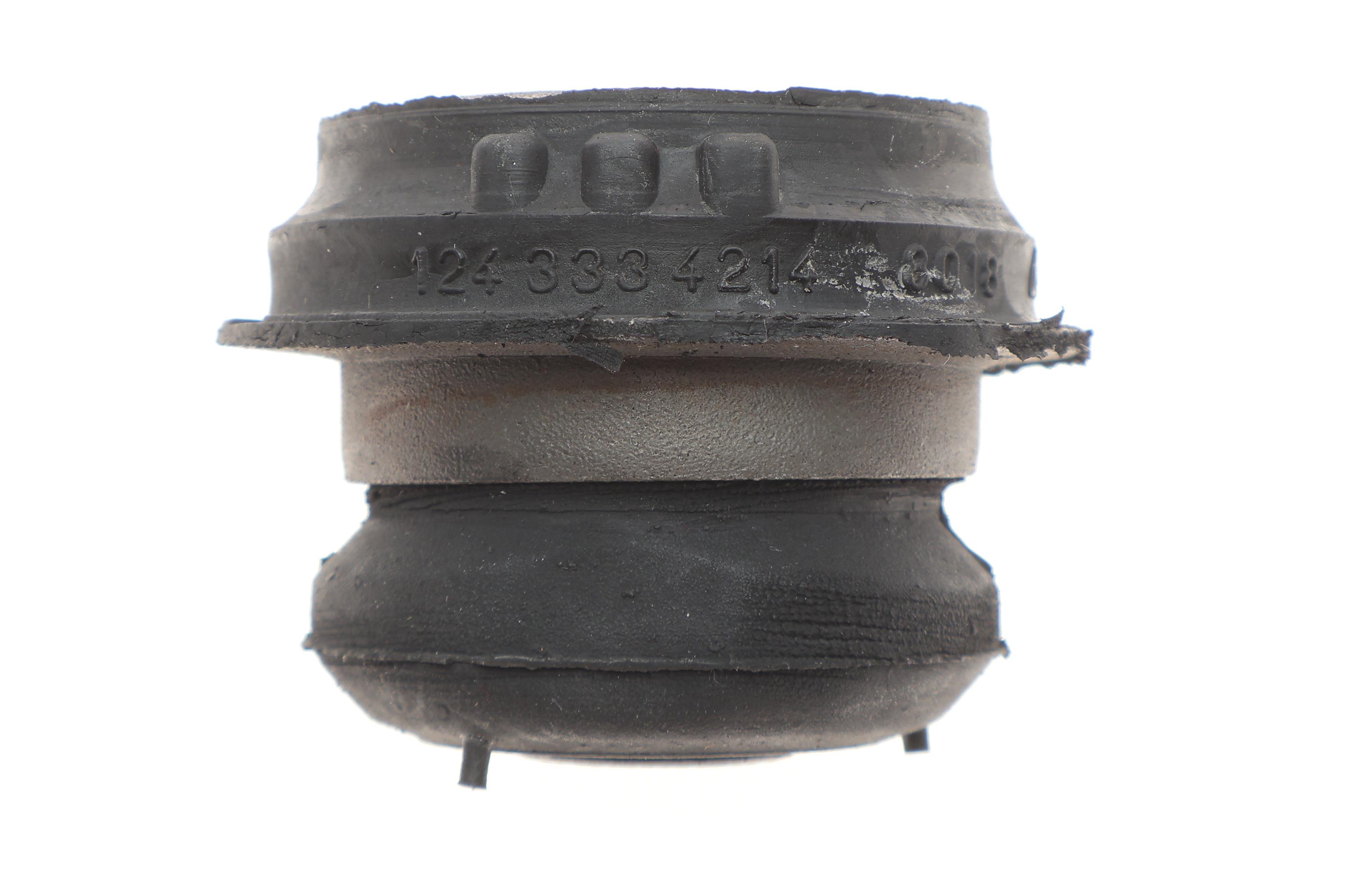 Ремкомплект важеля (переднього) MB (W124)