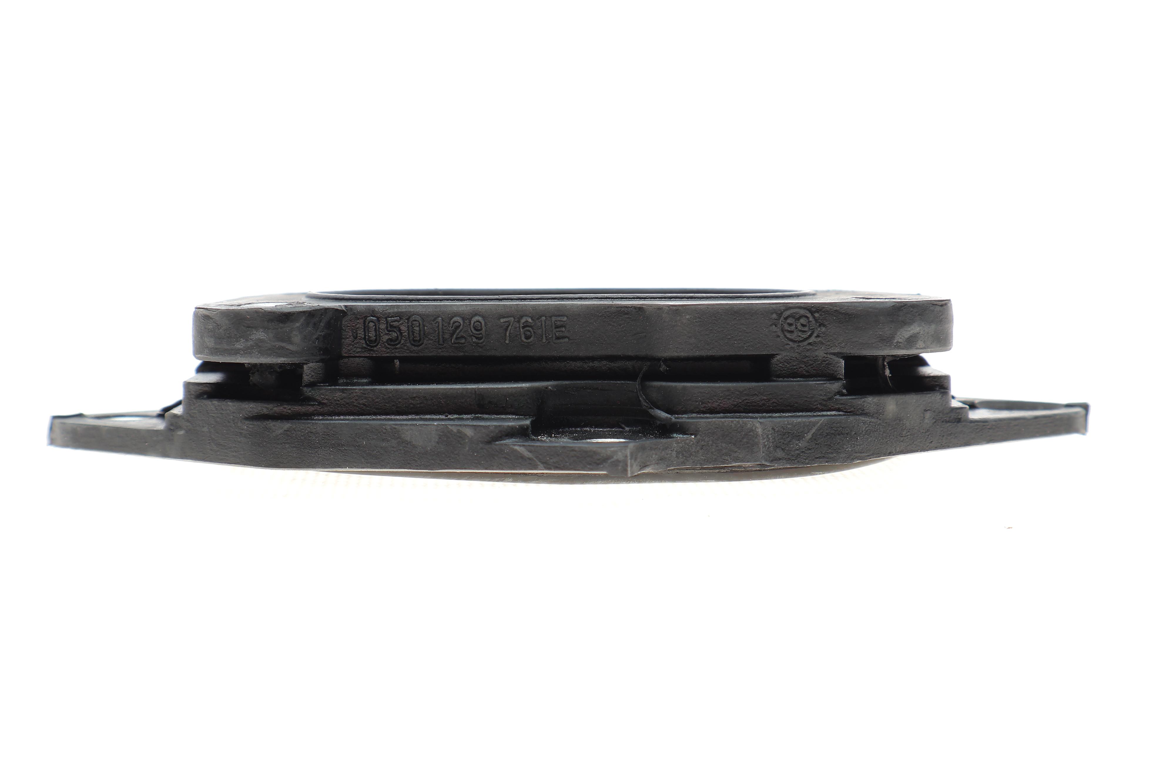 Подушка карбюратора VW Passat 1.3-1.8 -88