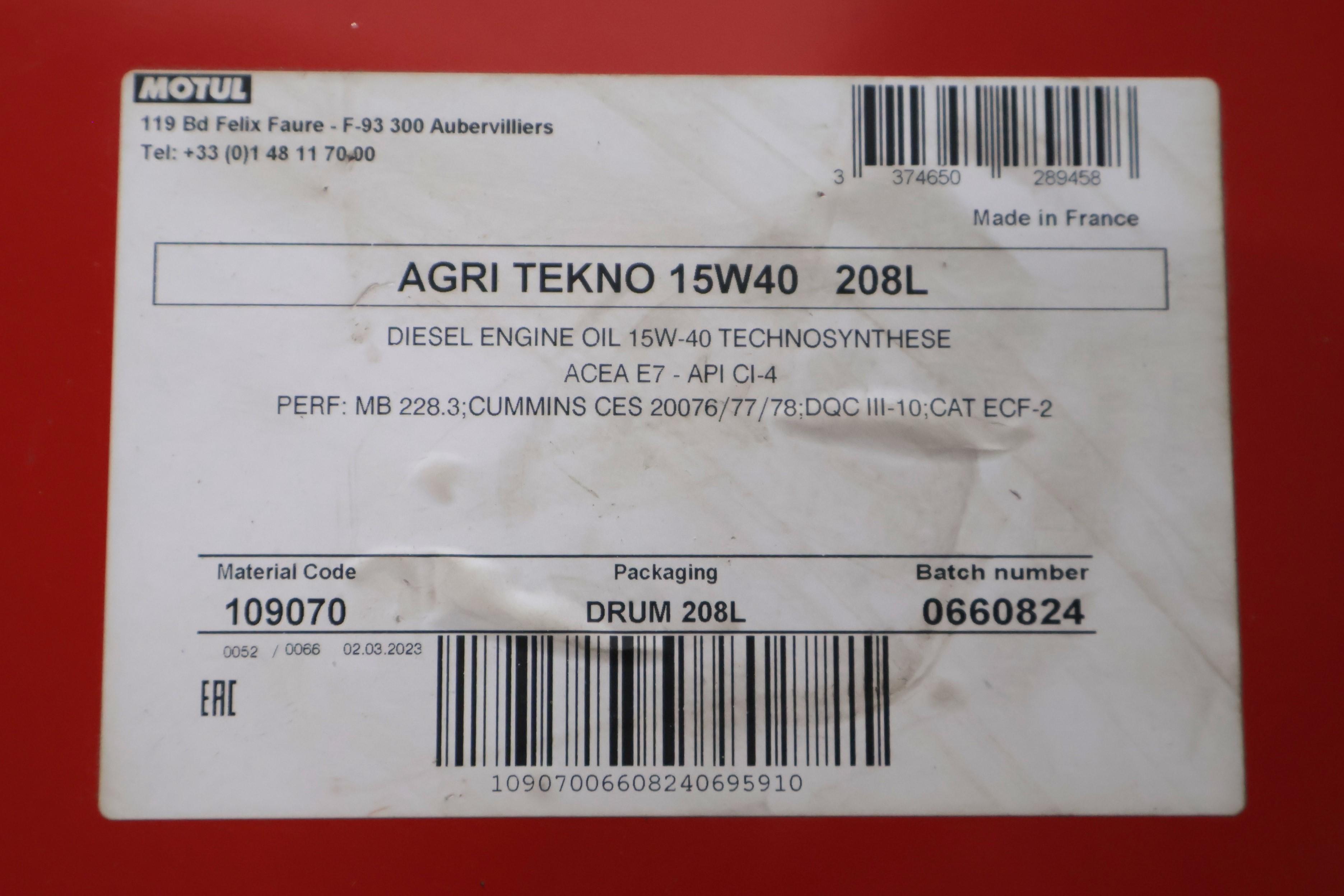 Олива 15W40 Agri Tekno SAE (208 л) (MB 228.3/CUMMINS: CES 20078/20077/DEUTZ: DQC III 10/CAT ECF-2)