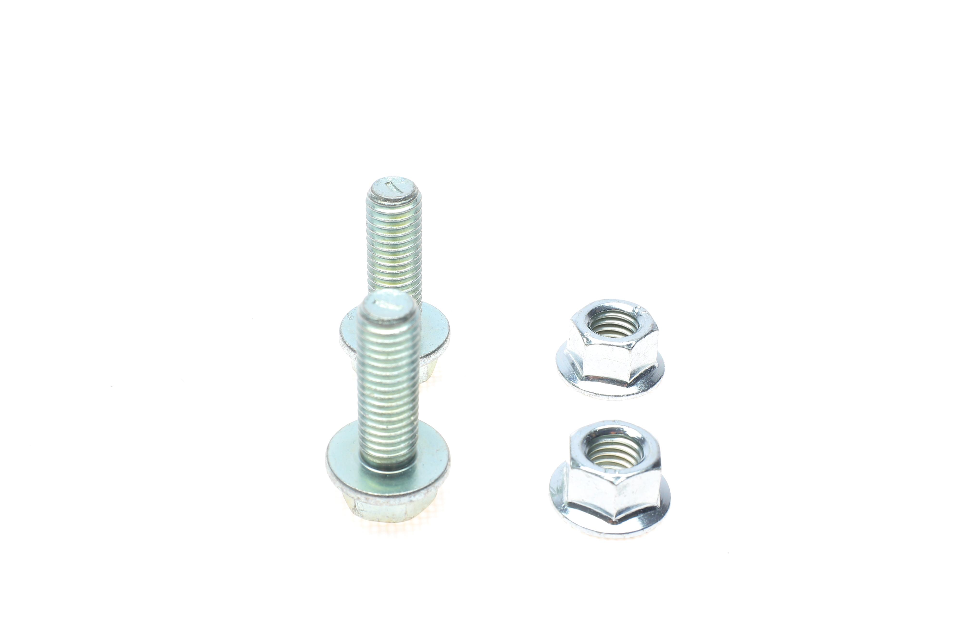 Опора кульова (передня/знизу) Ford Escort V/VI 90-00/Fiesta III 89-97/Orion III 90-93 (d=17mm)