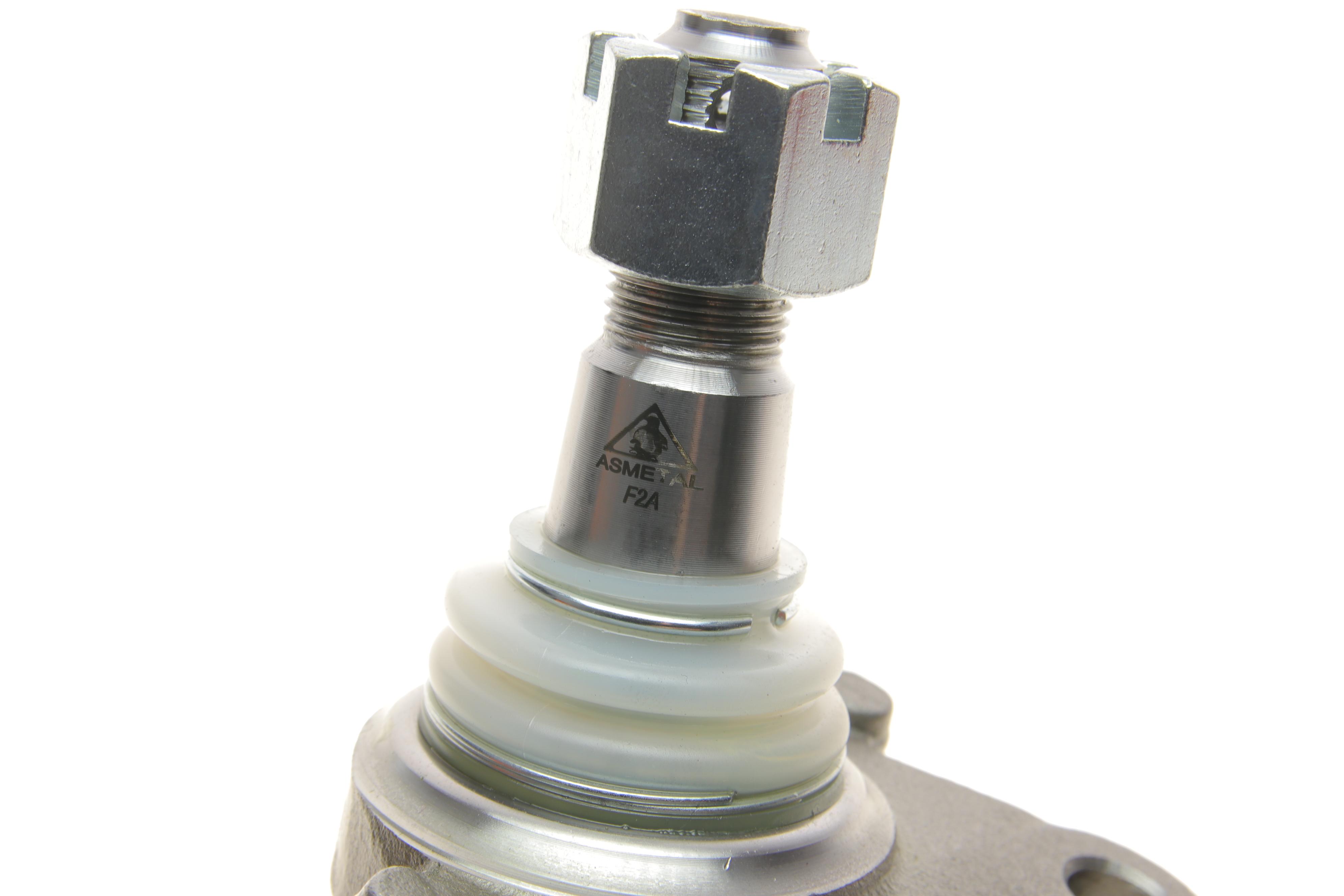 Опора кульова (передня/знизу) Isuzu Trooper/Opel Frontera -04