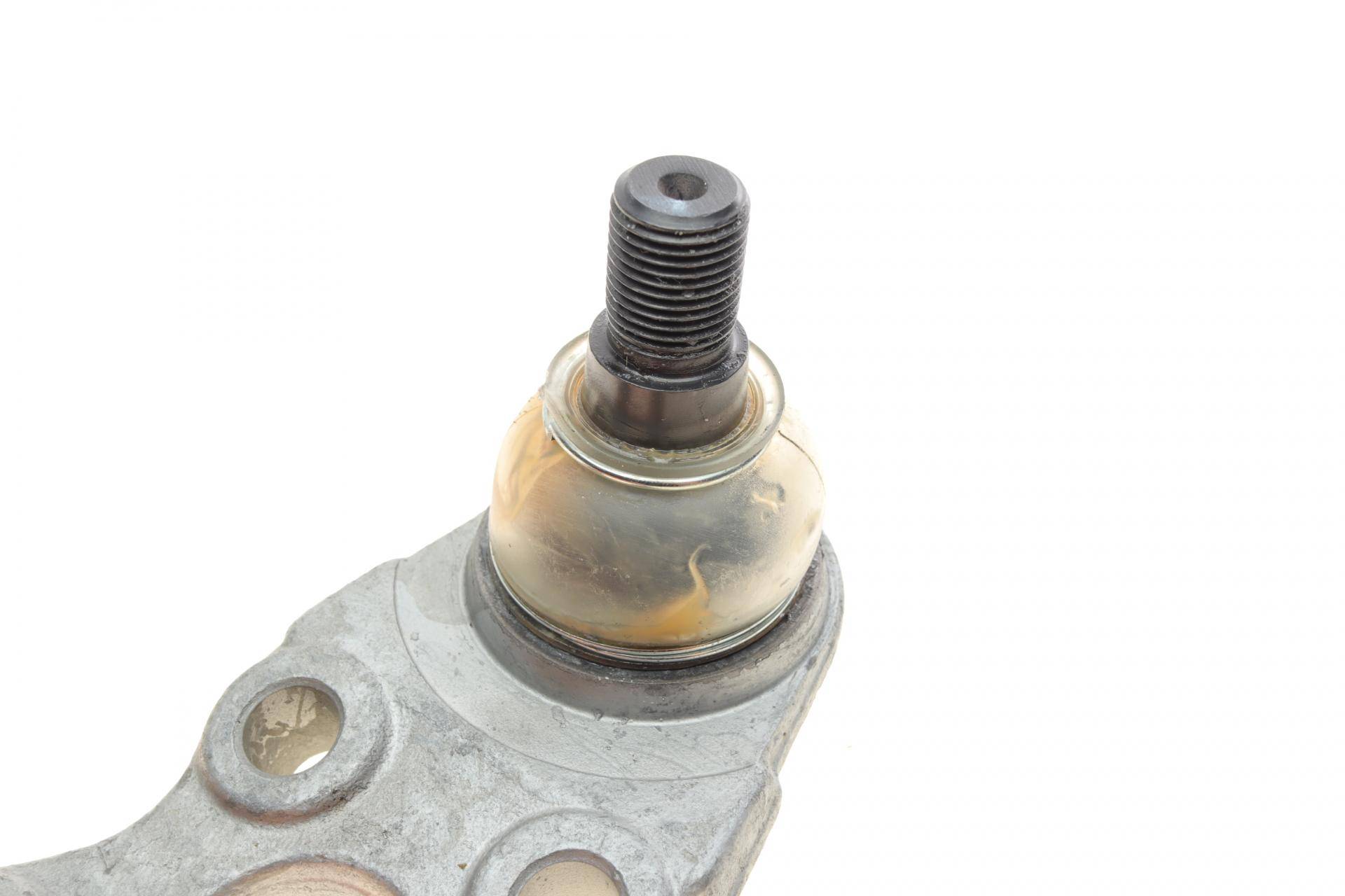 Опора кульова (передня/знизу/L) Mitsubishi Pajero 90-