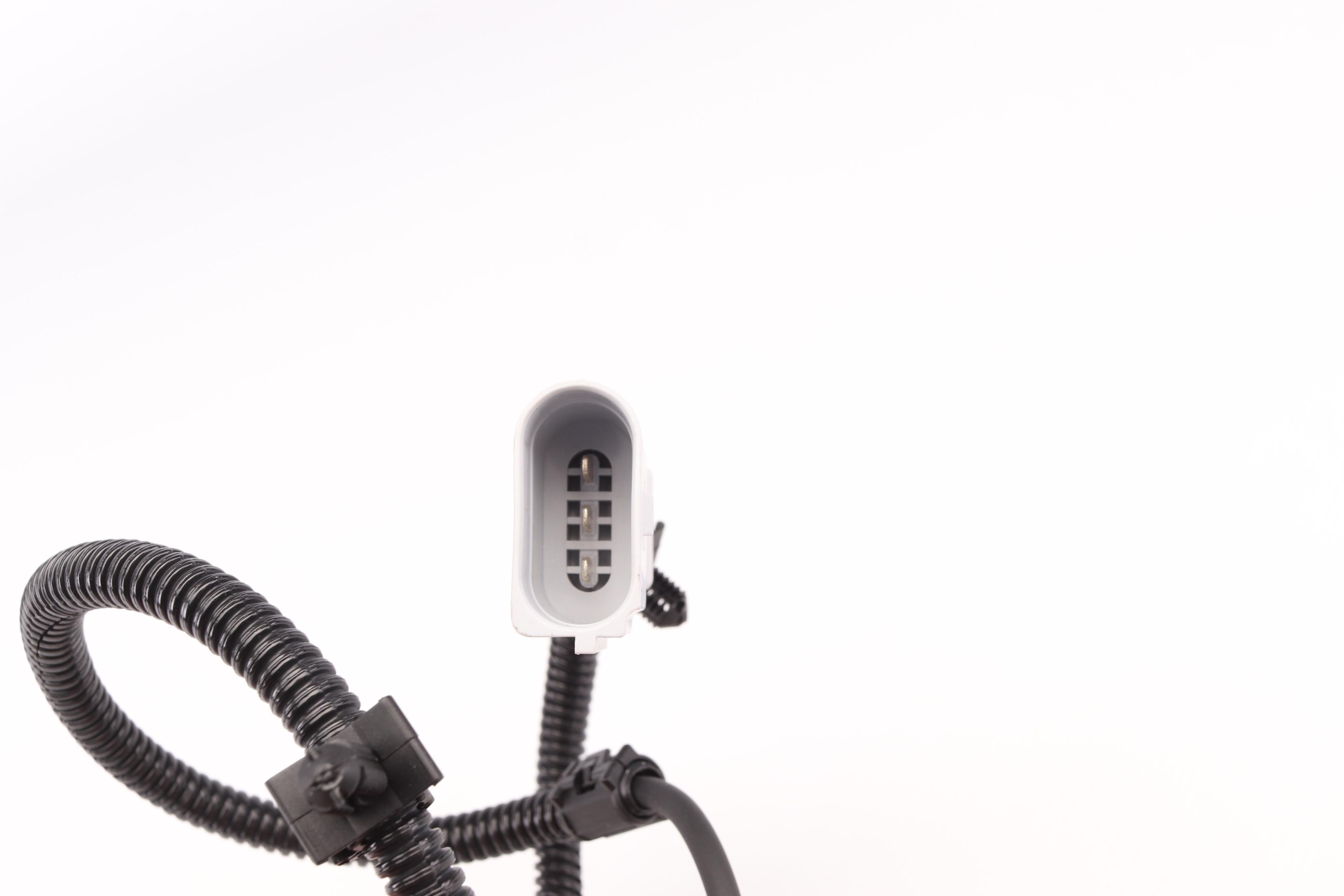 Датчик положення колінвалу VW T5 1.9TDi 03-09