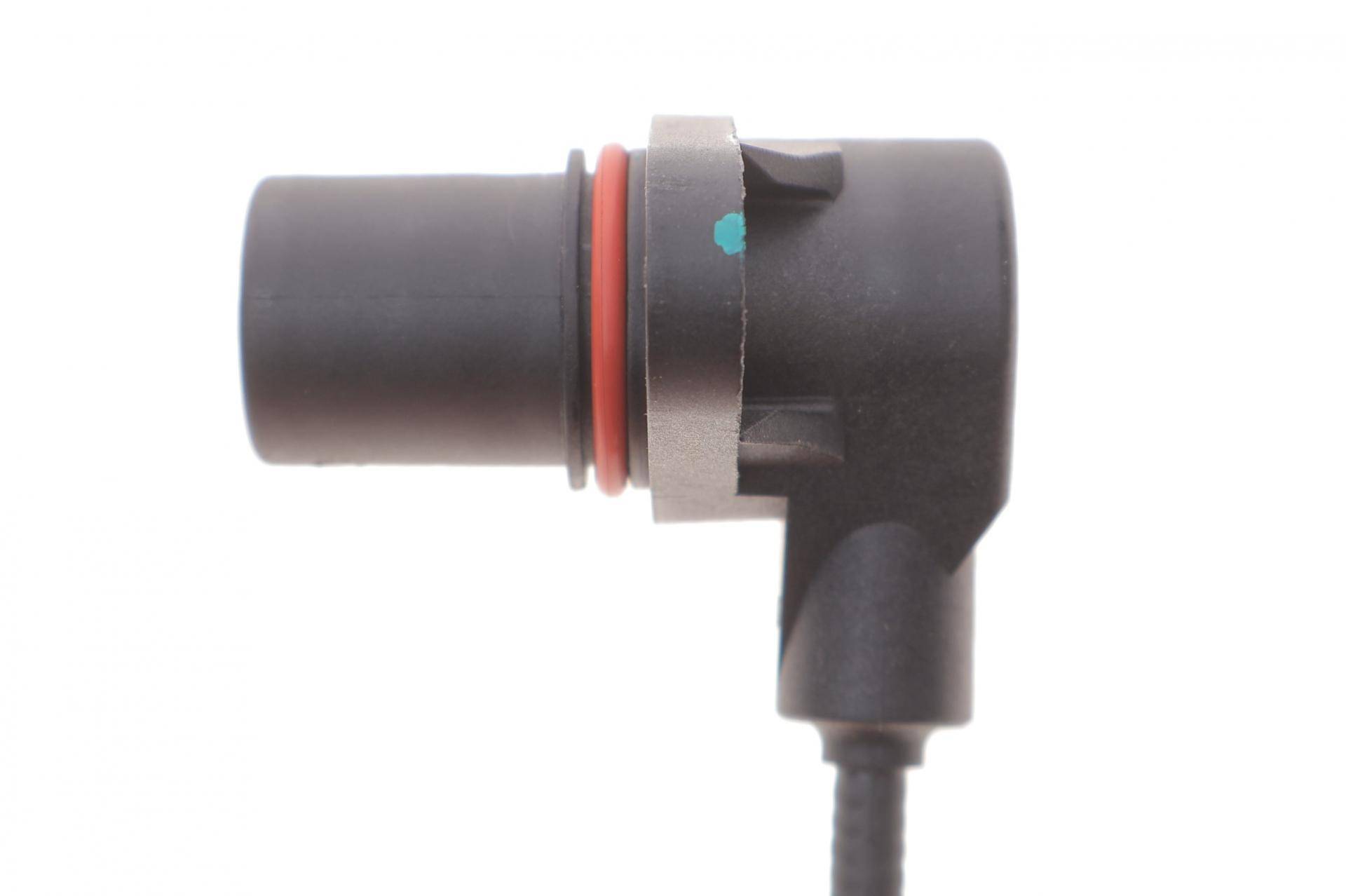 Датчик положення колінвалу VW T5 3.2 V6 03-09