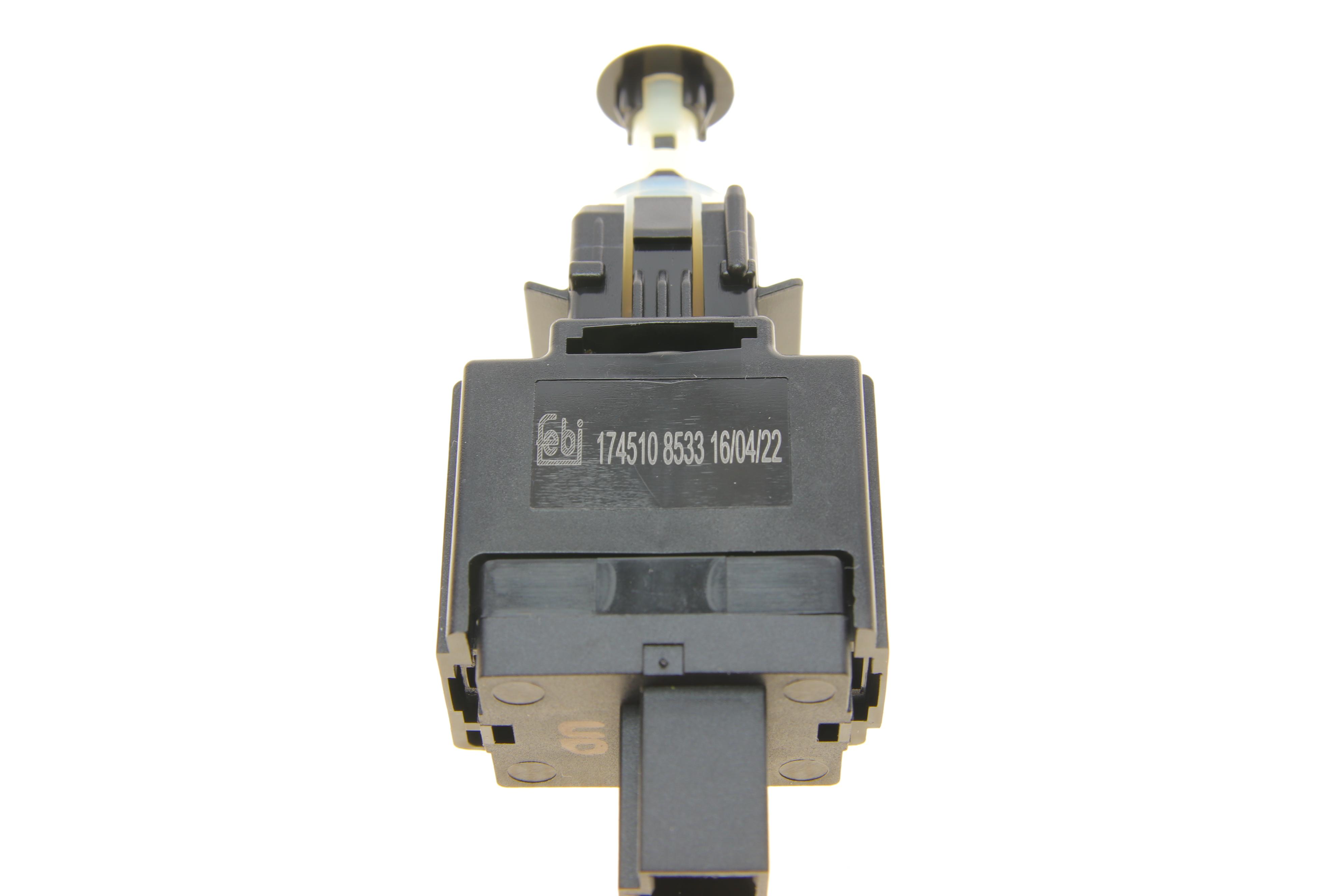 Датчик педалі гальма Volvo S60/S80/V70/XC70/XC90 01-14