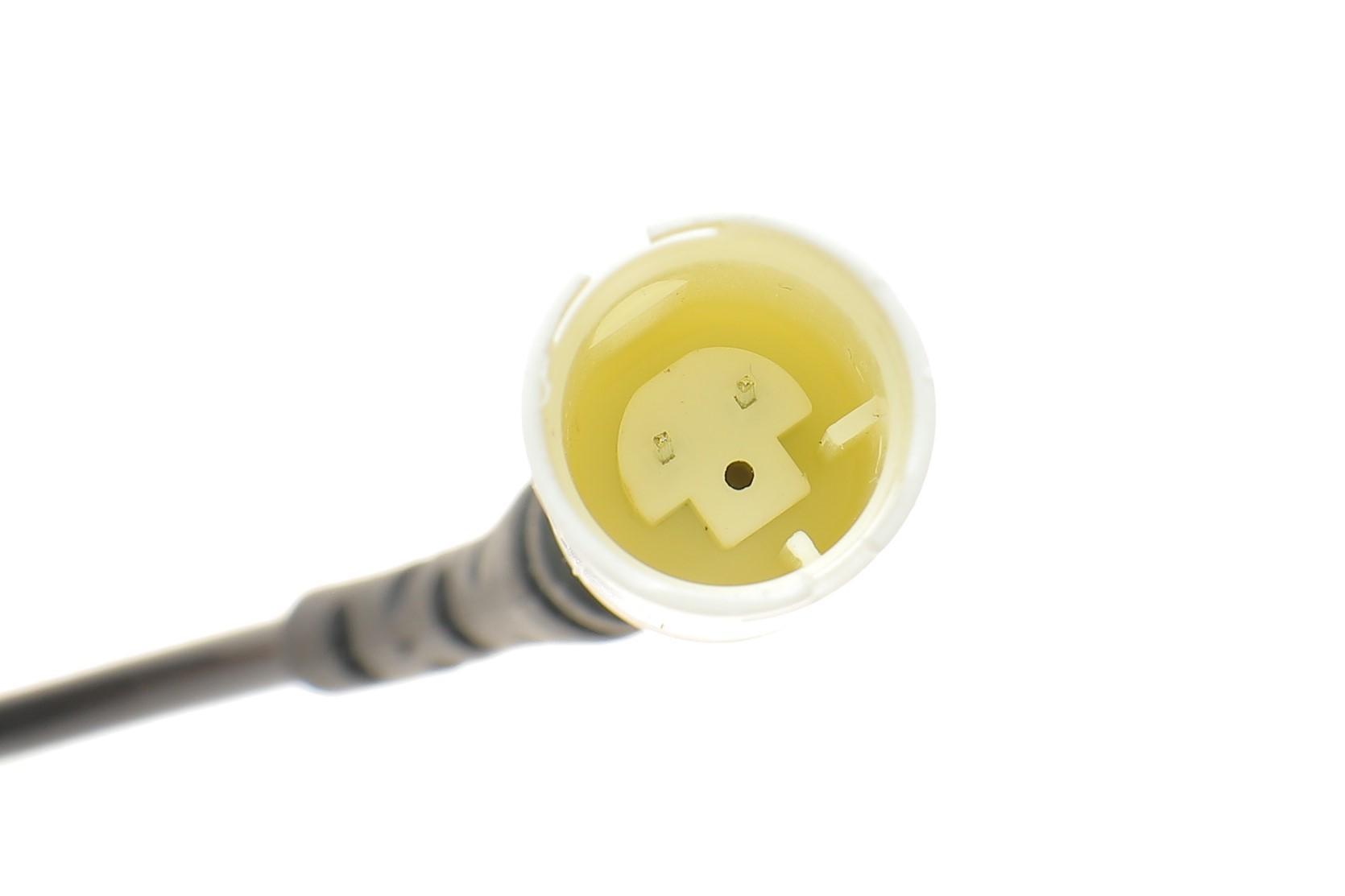 Датчик зносу гальмівних колодок (передніх) BMW 1 (E81/E82/E87)/E88)/3(E90/E91/E92/E93) 04-13 (690mm)