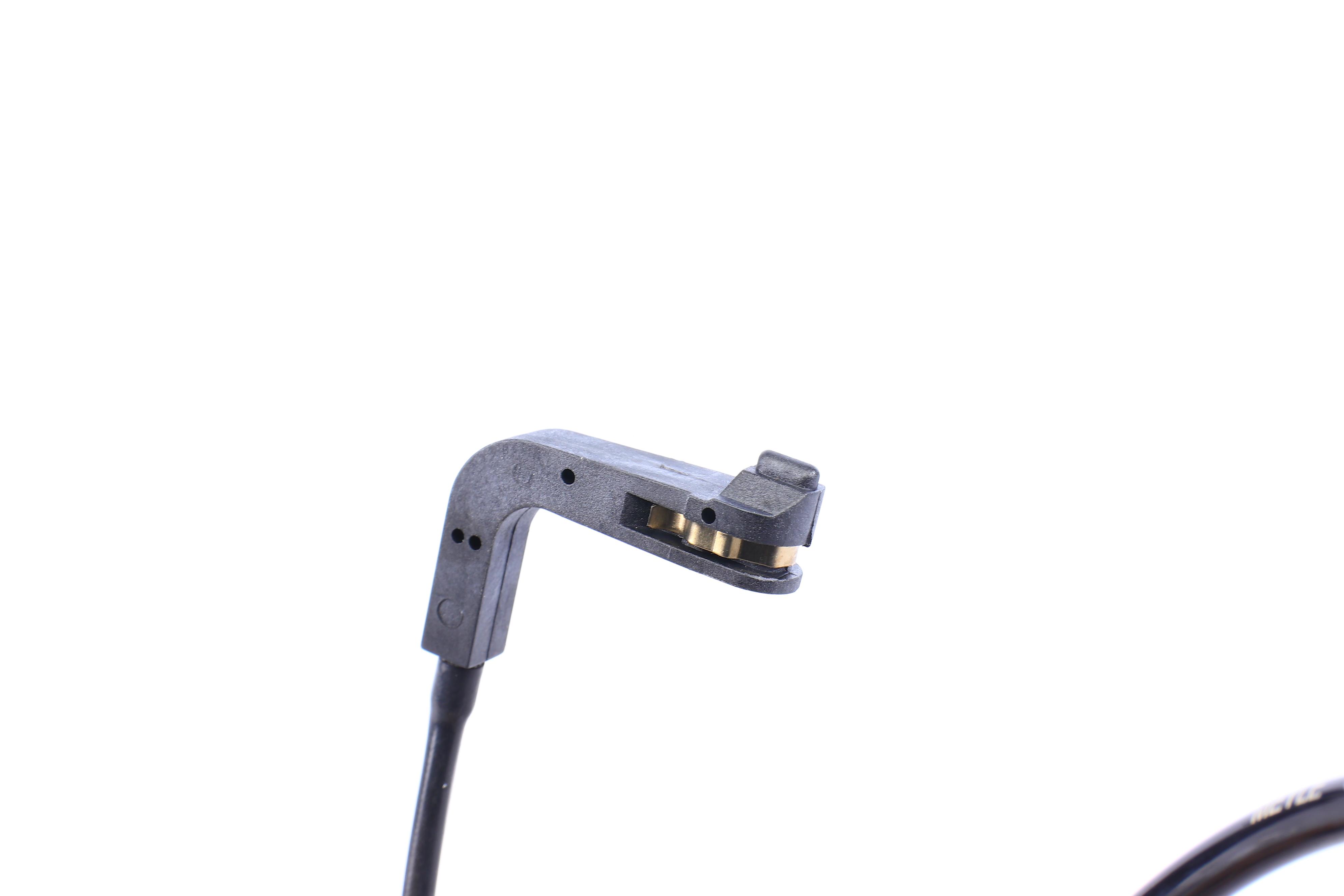 Датчик зносу гальмівних колодок (передніх) BMW 1 (E81/E82/E88)/3 (E90/E91) 04-13 (635mm)