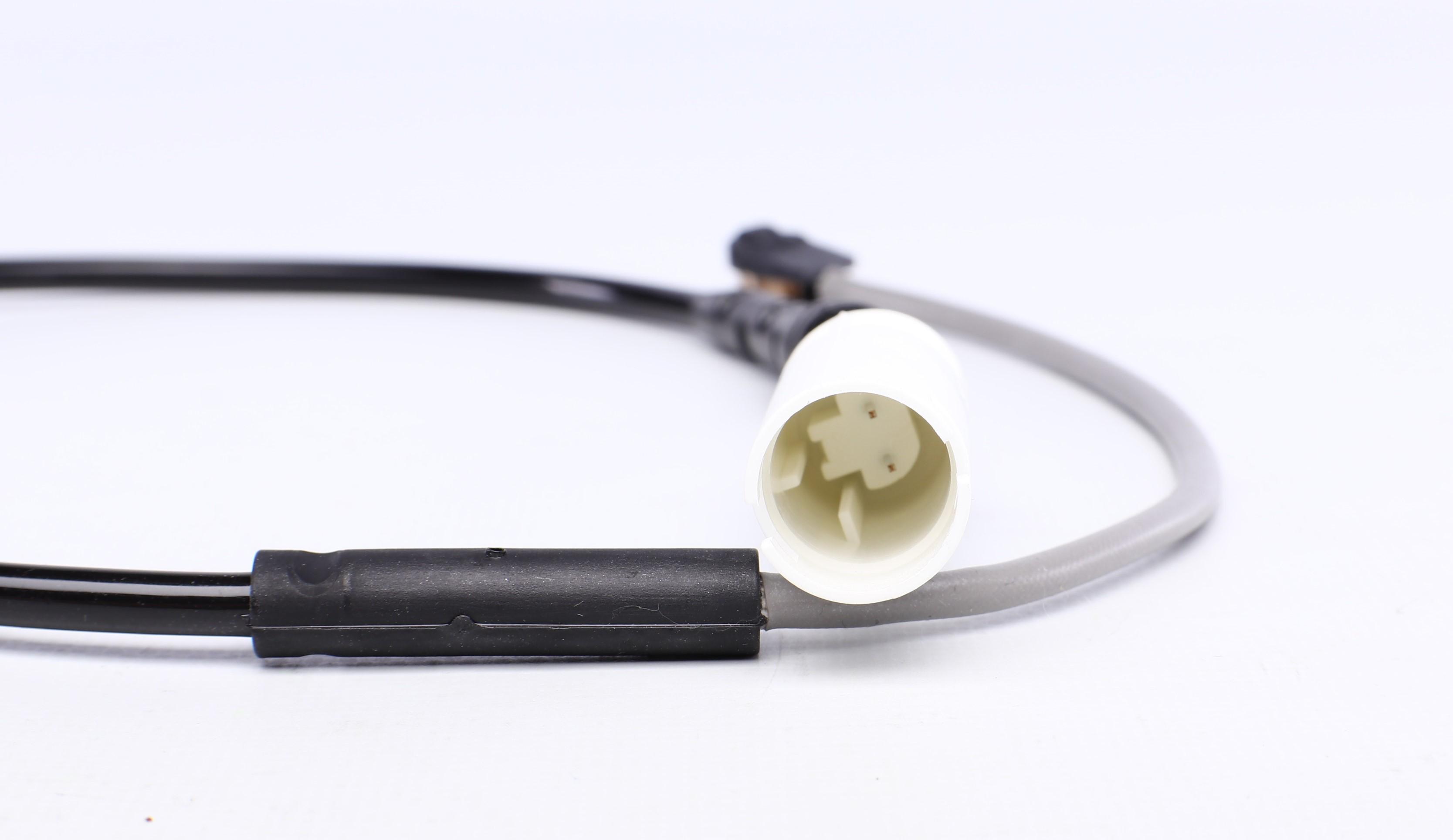 Датчик зносу гальмівних колодок (передніх) BMW 1 (E82, E87)/ 3 (E90-93) 04-11 (L=723mm)