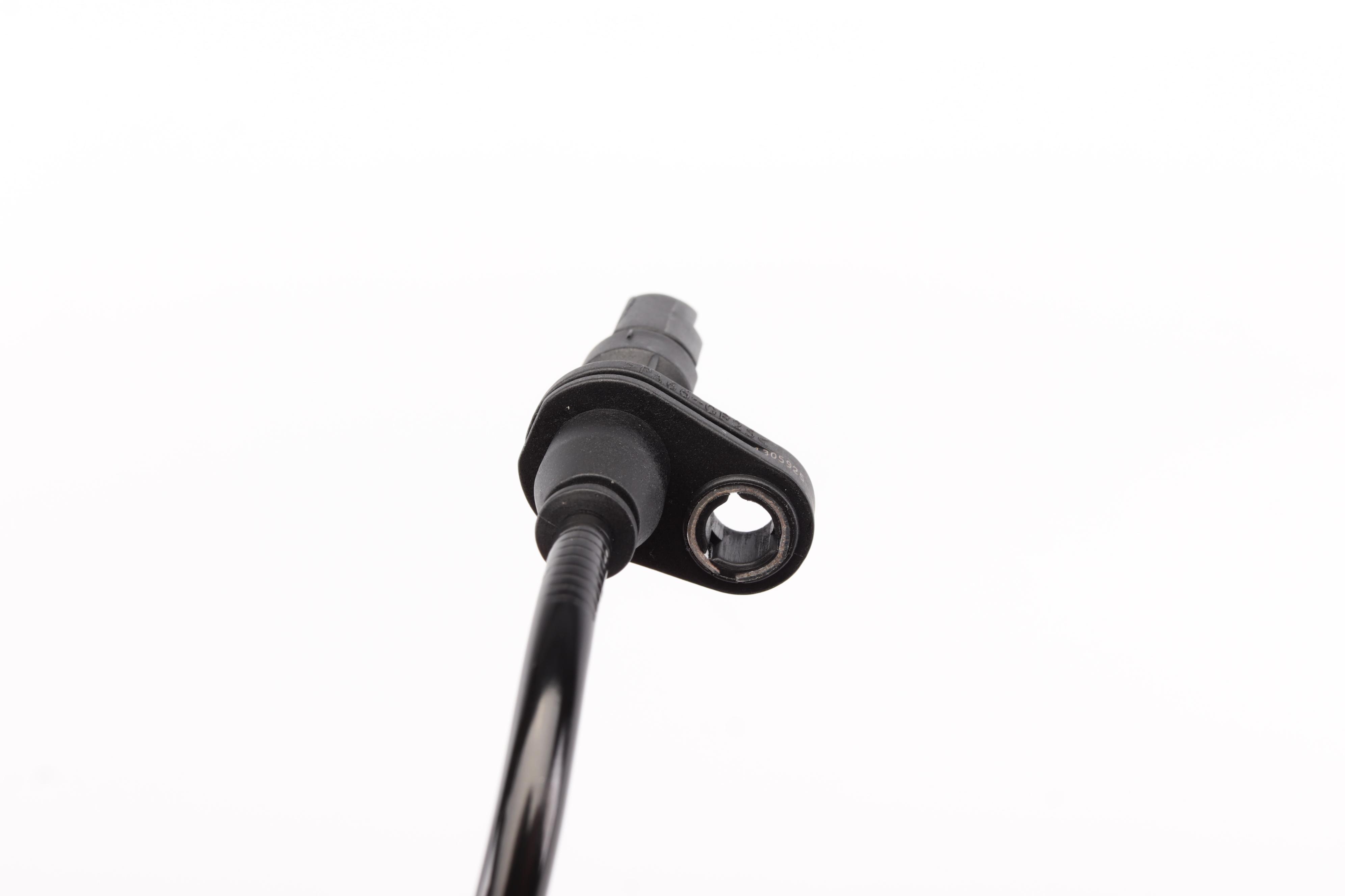 Датчик ABS (задній) BMW 7 (E38) 2.8-5.0i/2.5tds 94-01