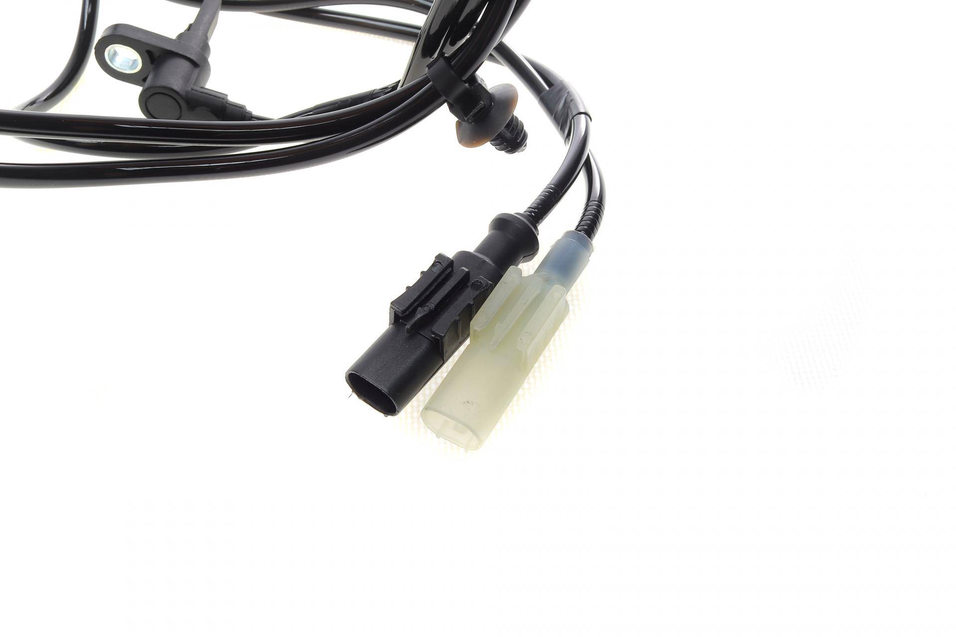 Датчик ABS (задній) MB Vito/Viano (W639) 05- (L)