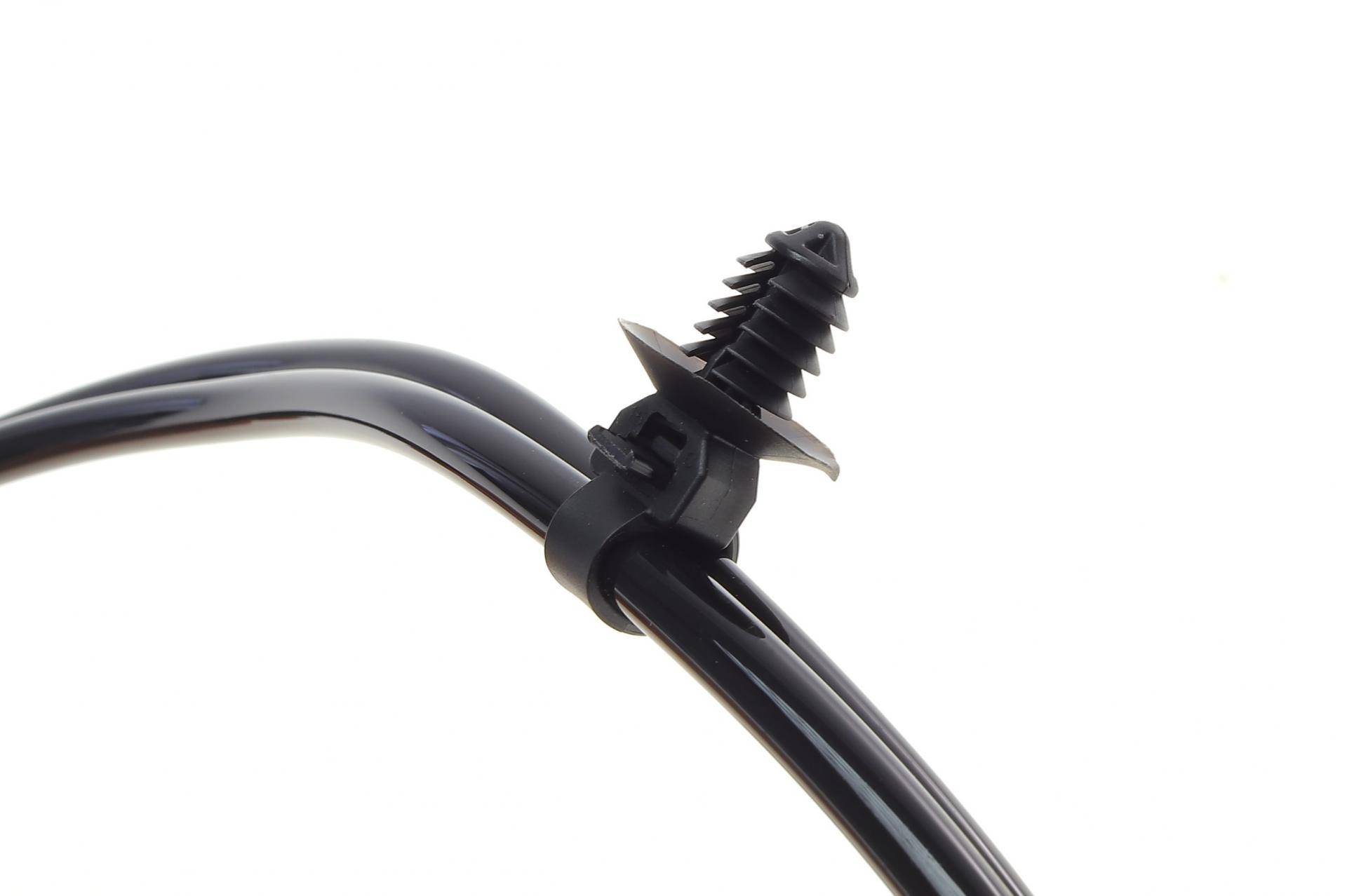 Датчик ABS (задній) MB Vito/Viano (W639) 05- (L)