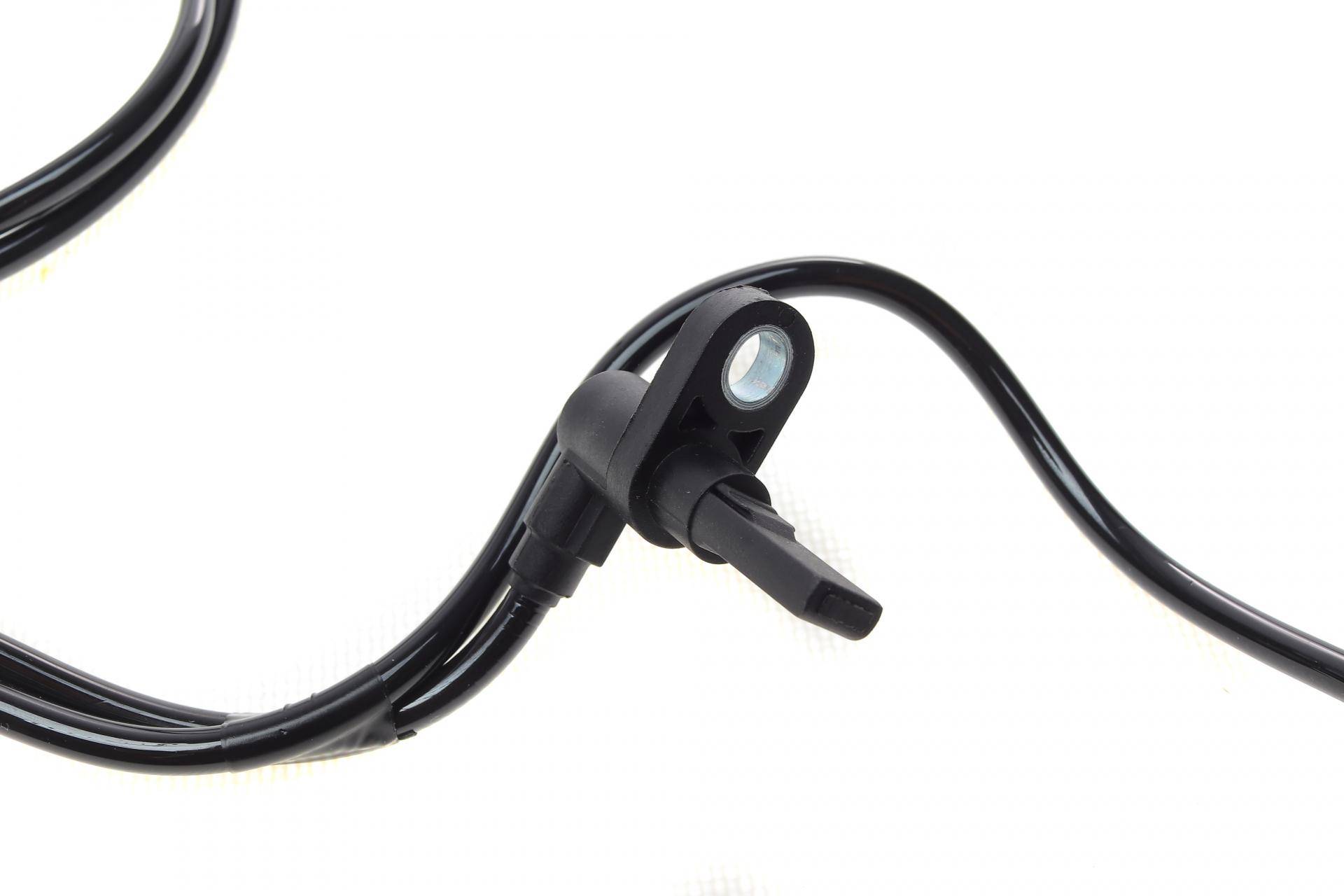 Датчик ABS (задній) MB Vito/Viano (W639) 05- (L)