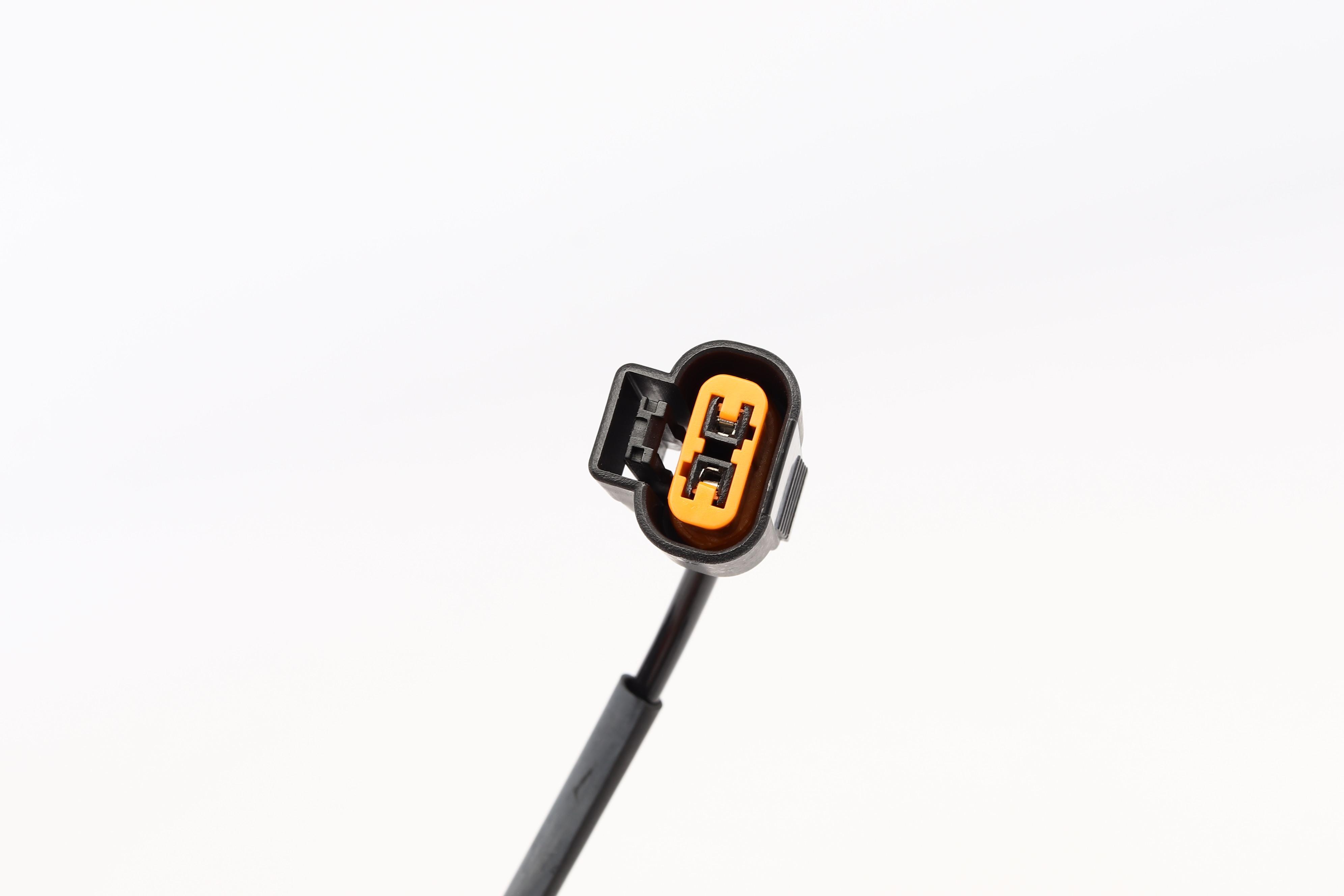 Датчик ABS (задній) Mitsubishi Outlander 02-06 (R)