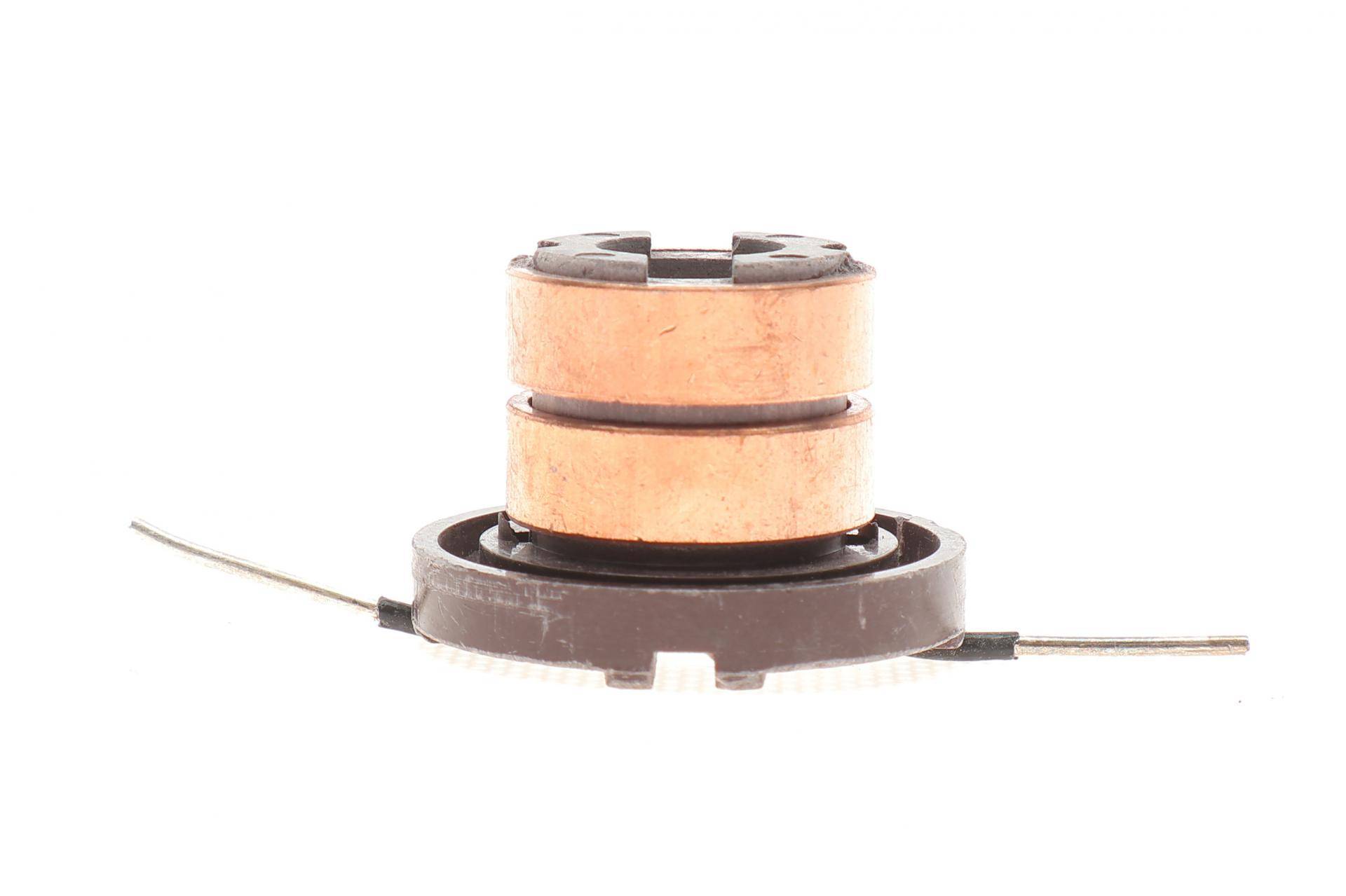 Колектор генератора Nissan Sunny III/Primera 1.4-1.6 90-94 (27.5х14х29.5) = 135054