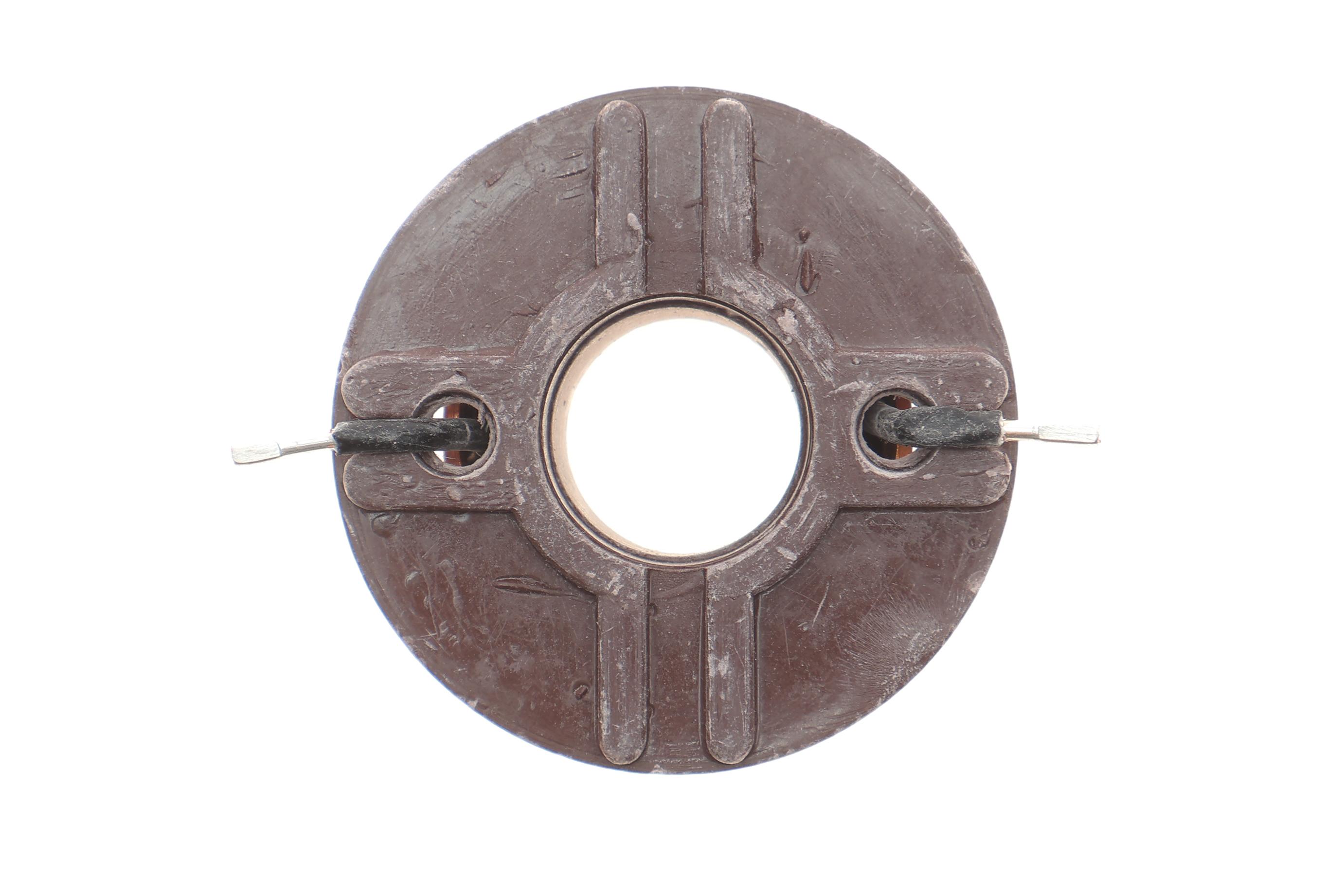 Колектор генератора (17x32.4x29.4) = 137315