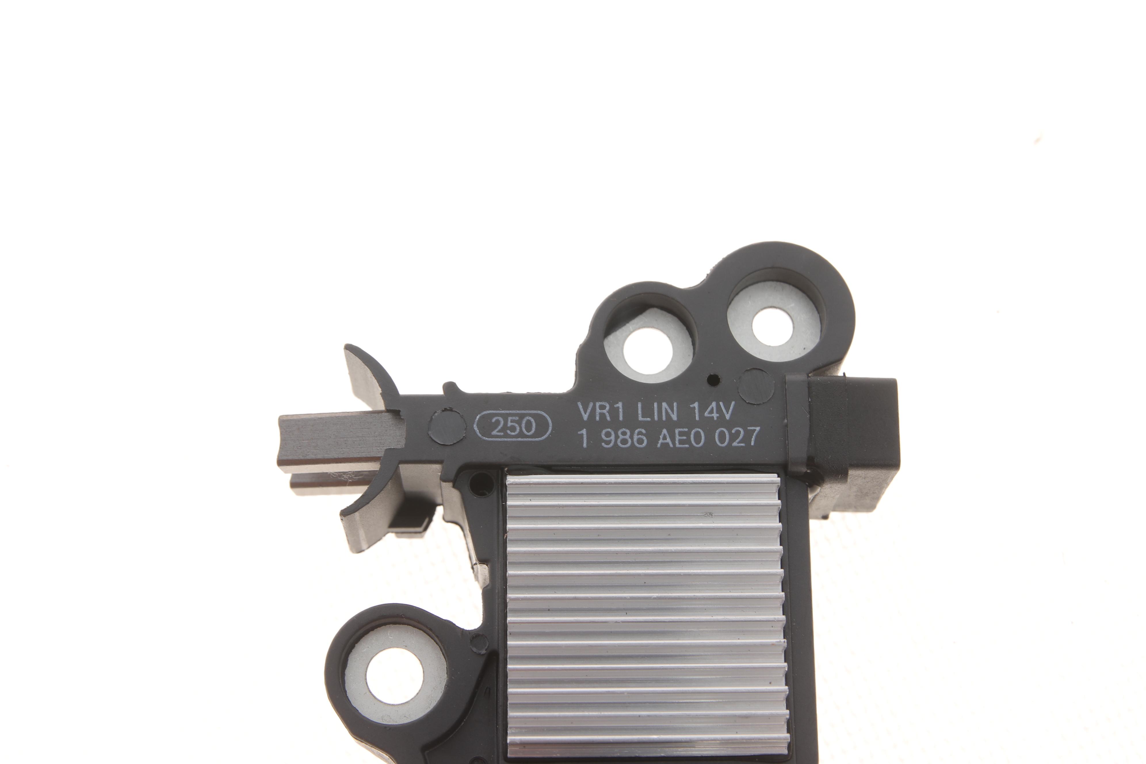 Реле генератора Iveco Daily VI 14-