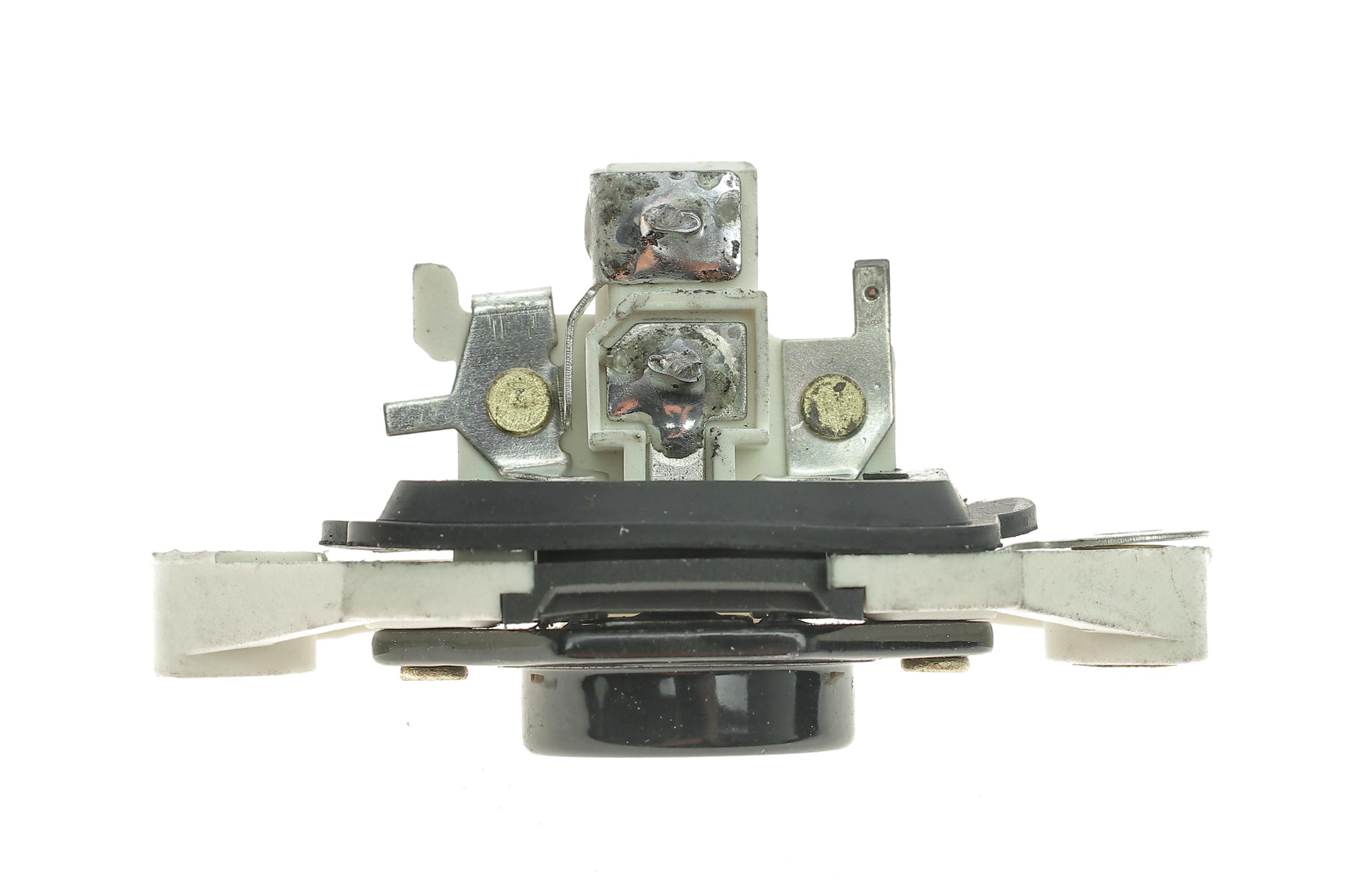 Реле генератора (24V) MB 609-814