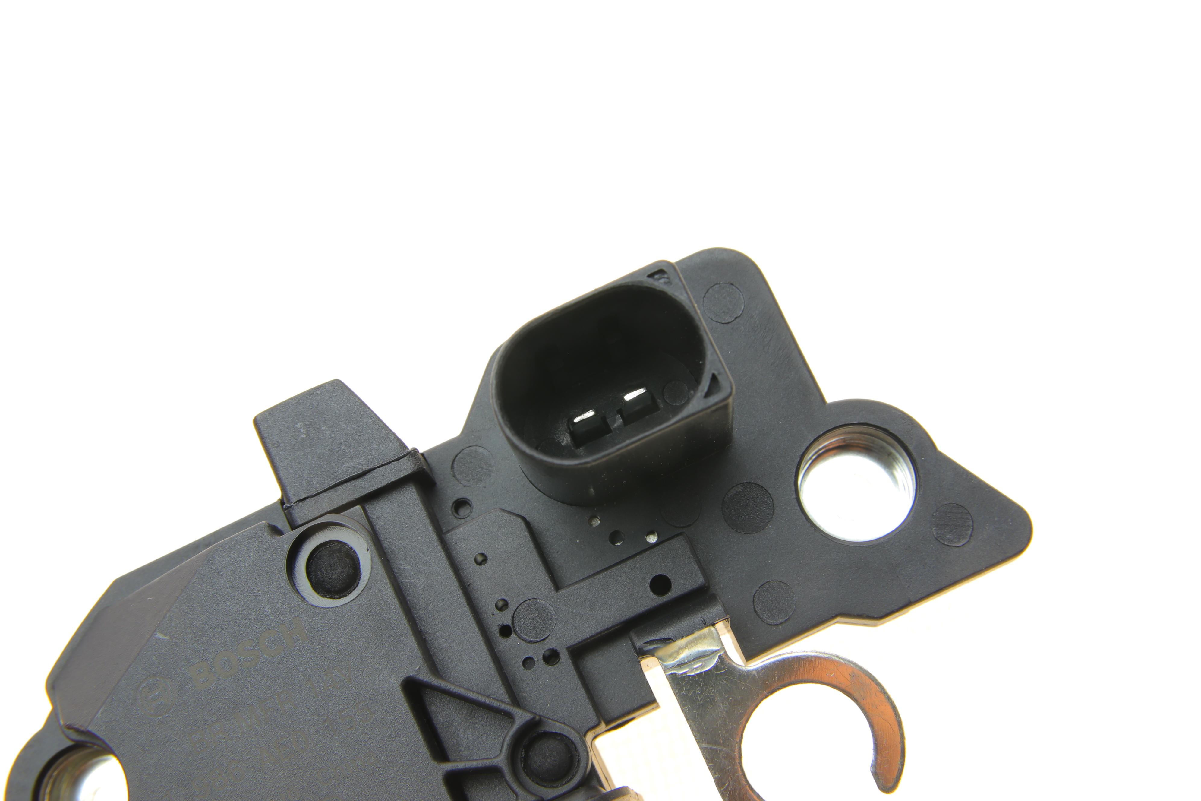 Реле генератора Audi A1/A3/A4/A5/Q3/Q5/VW Caddy 1.2-3.0D 03-