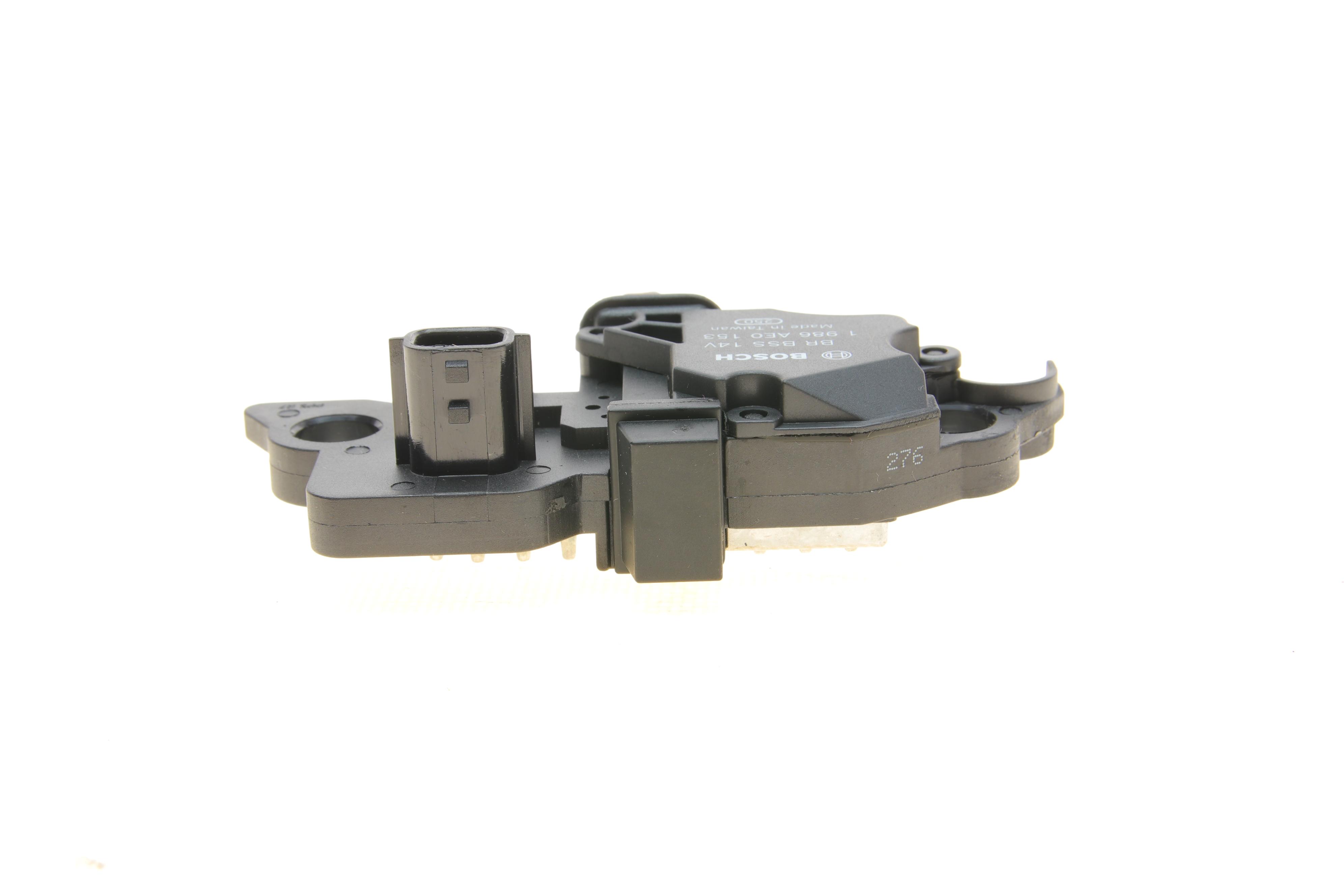 Реле генератора Audi A1/A3/A4/A5/Q3/Q5/VW Caddy 1.2-3.0D 03-