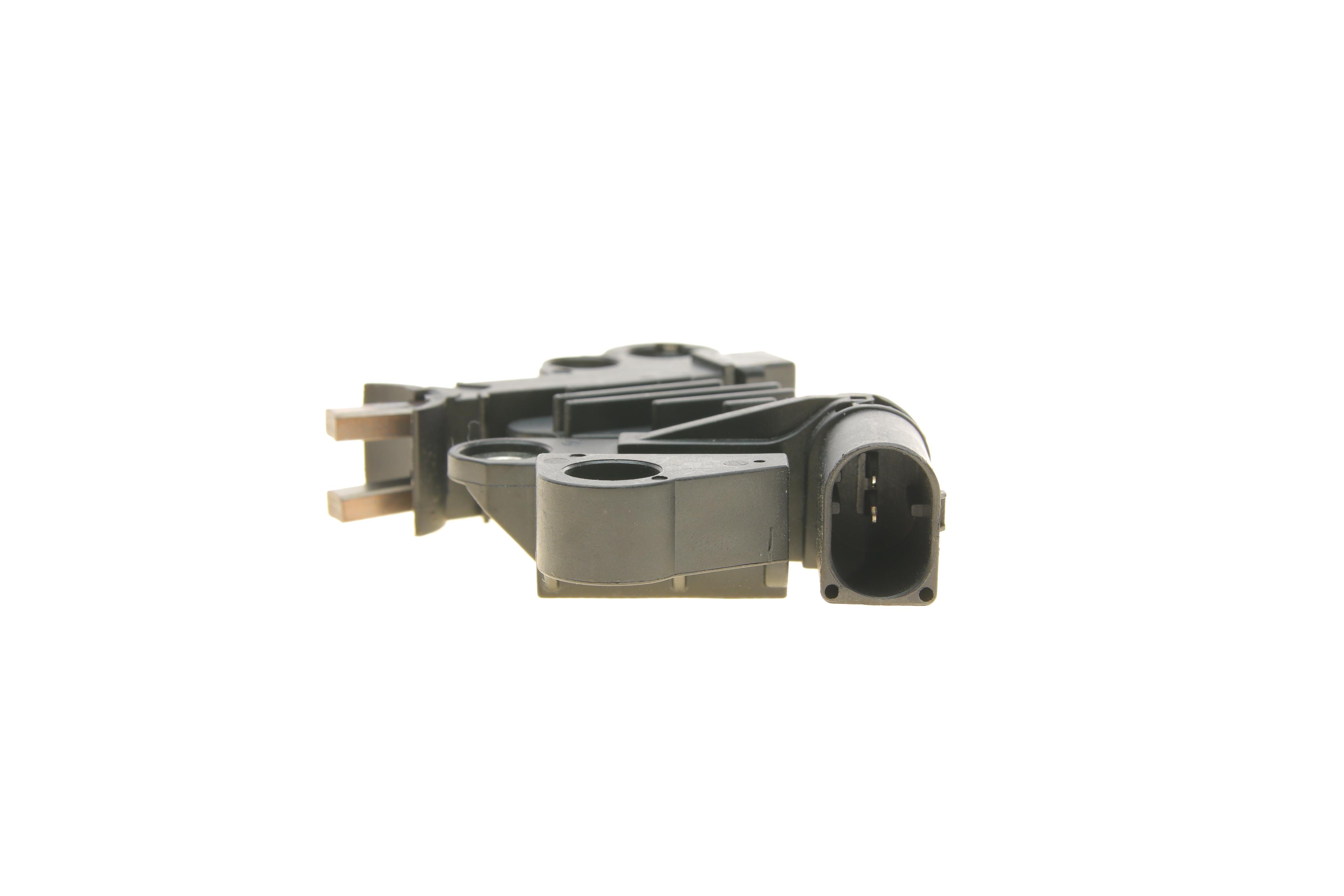 Реле генератора (14V) Volvo C30/C70/S40/S60/Ford Mondeo/Kuga 1.8-2.5 07-15