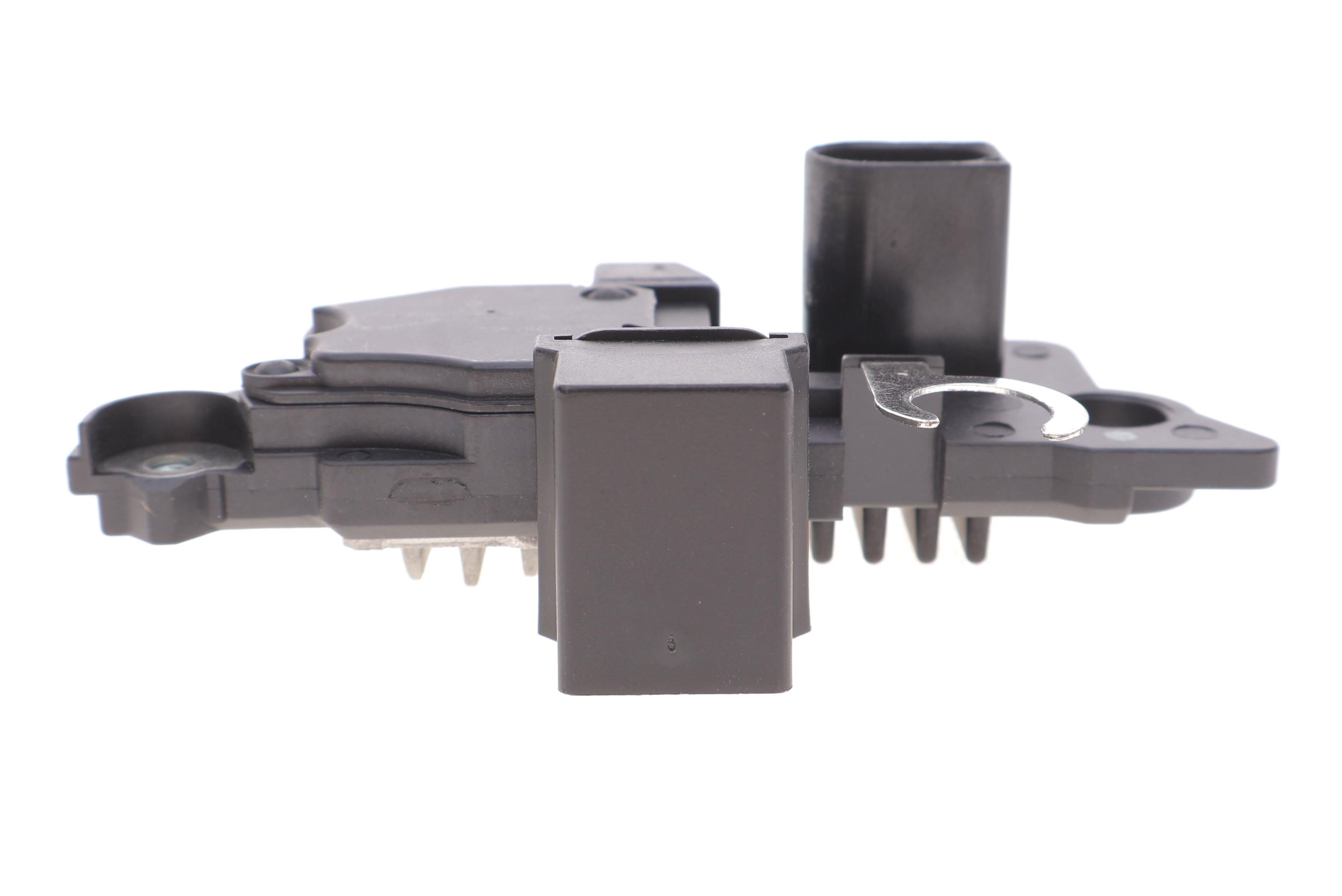 Реле генератора MB Sprinter 906 CDI 06-