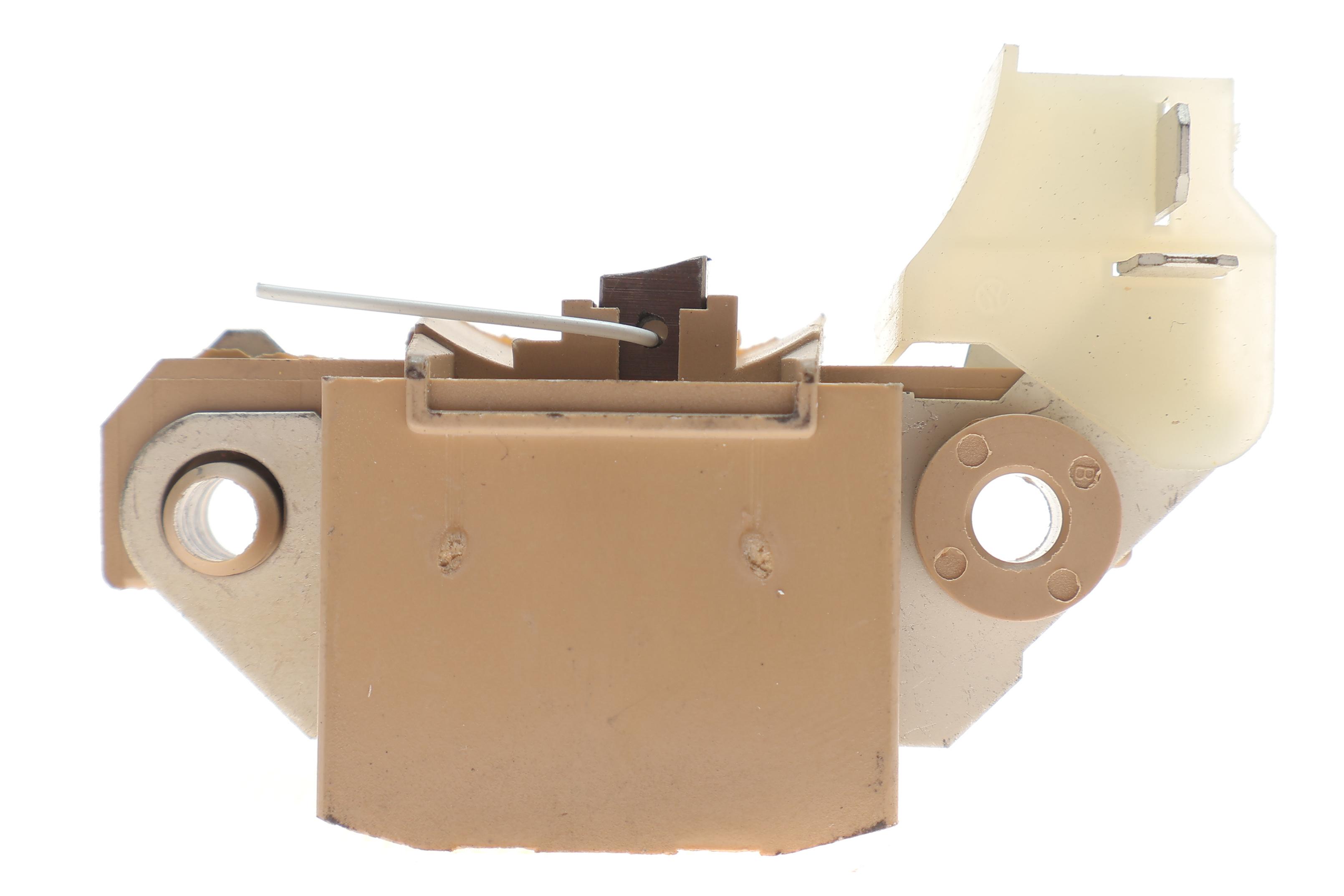 Реле генератора (12V) Opel Monterey 3.1 TD 91-98