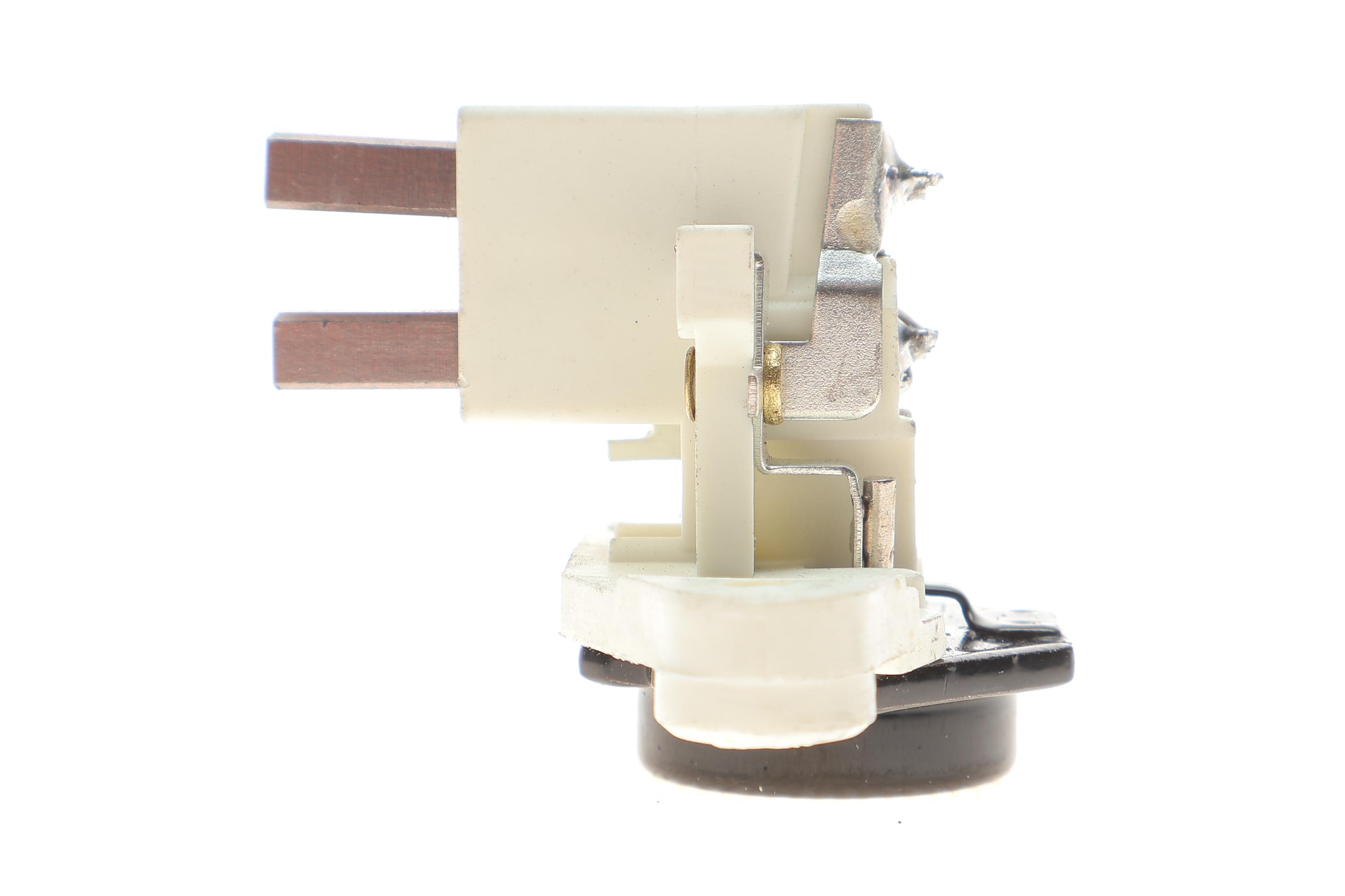 Реле генератора (14V) VW T3/Passat/Audi 100/MB Sprinter -06